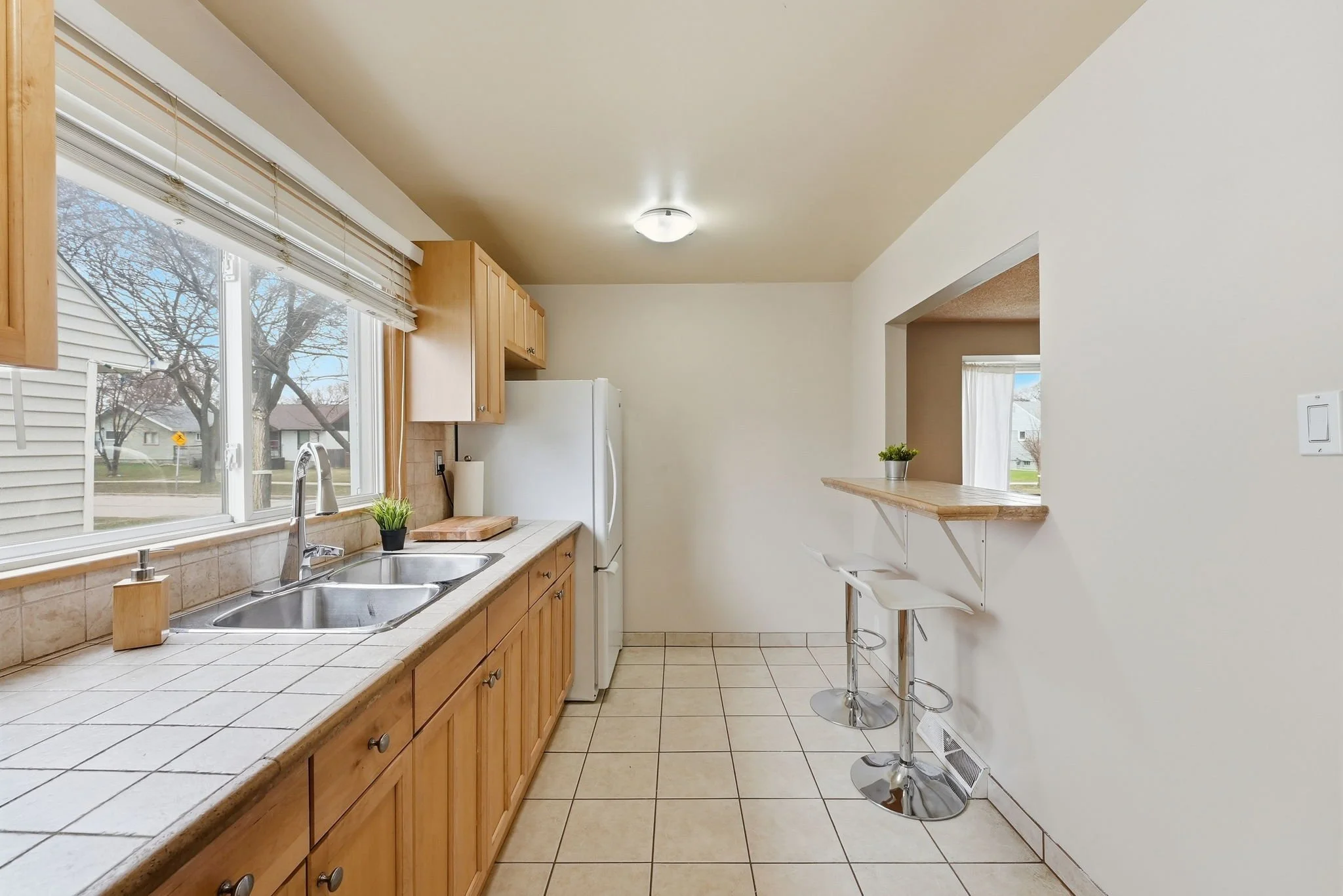 8-web-or-mls-DSC04620.jpg