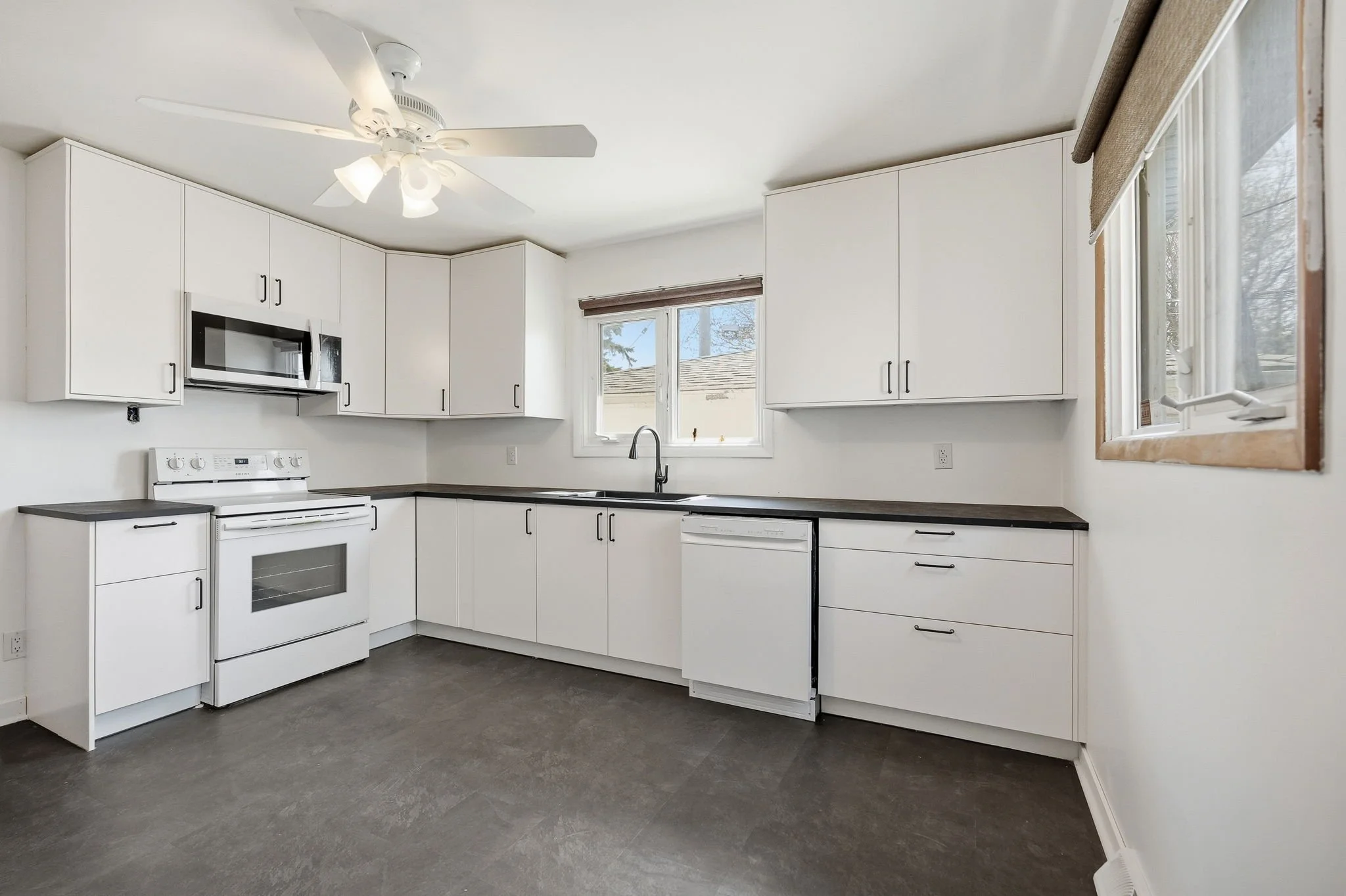 16-web-or-mls-A7406978.jpg