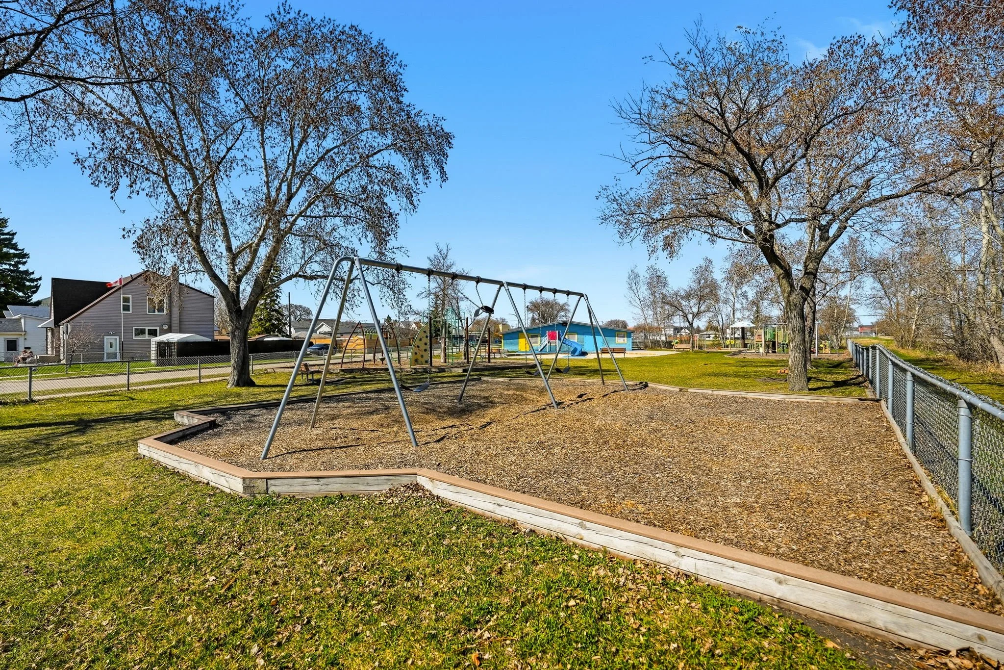 48-web-or-mls-A7407047.jpg