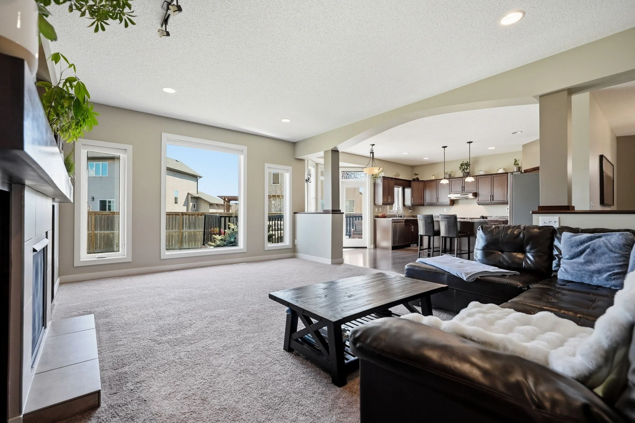 14-web-or-mls-A7406783.jpg