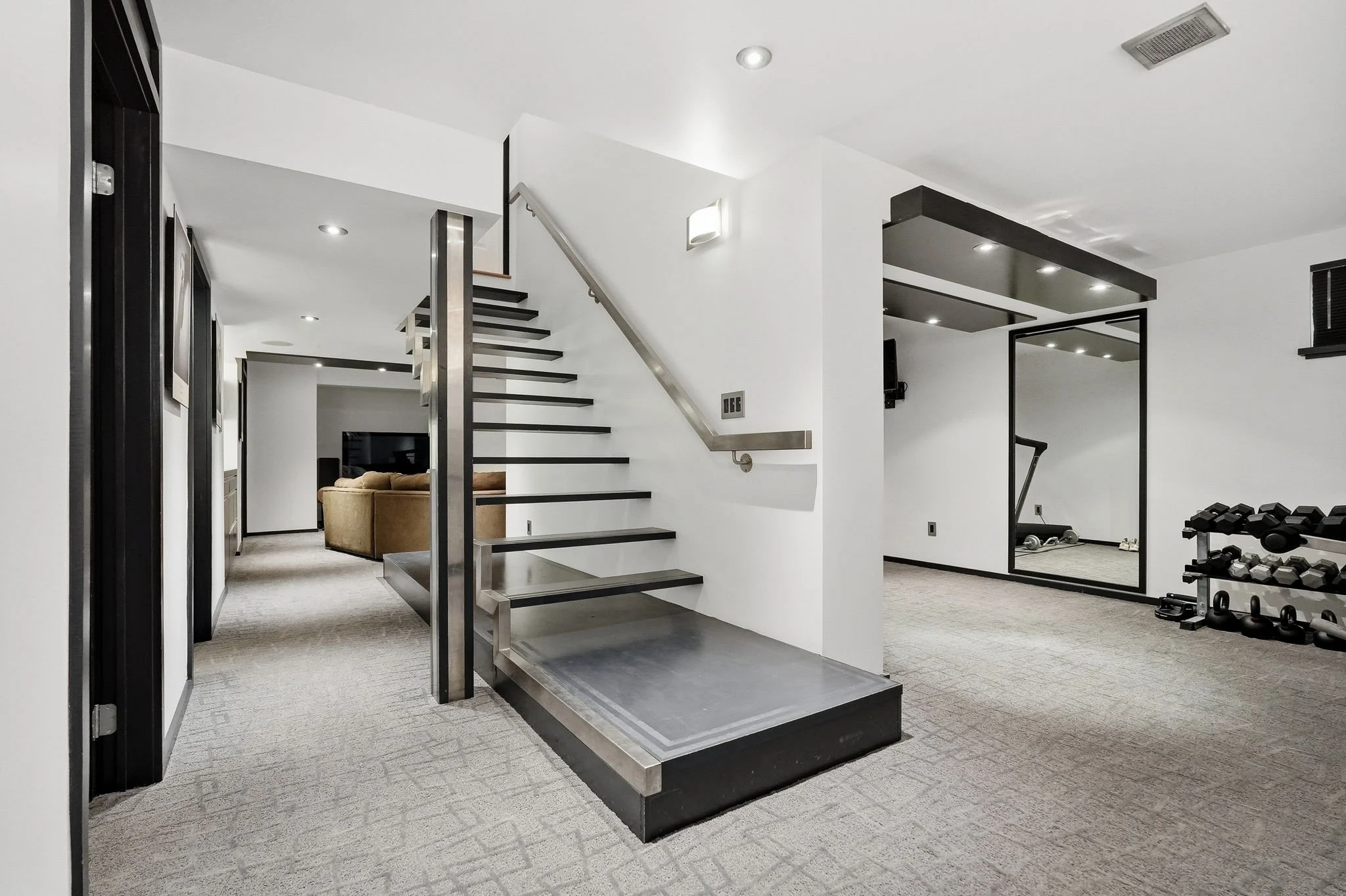 49-web-or-mls-A7407362.jpg