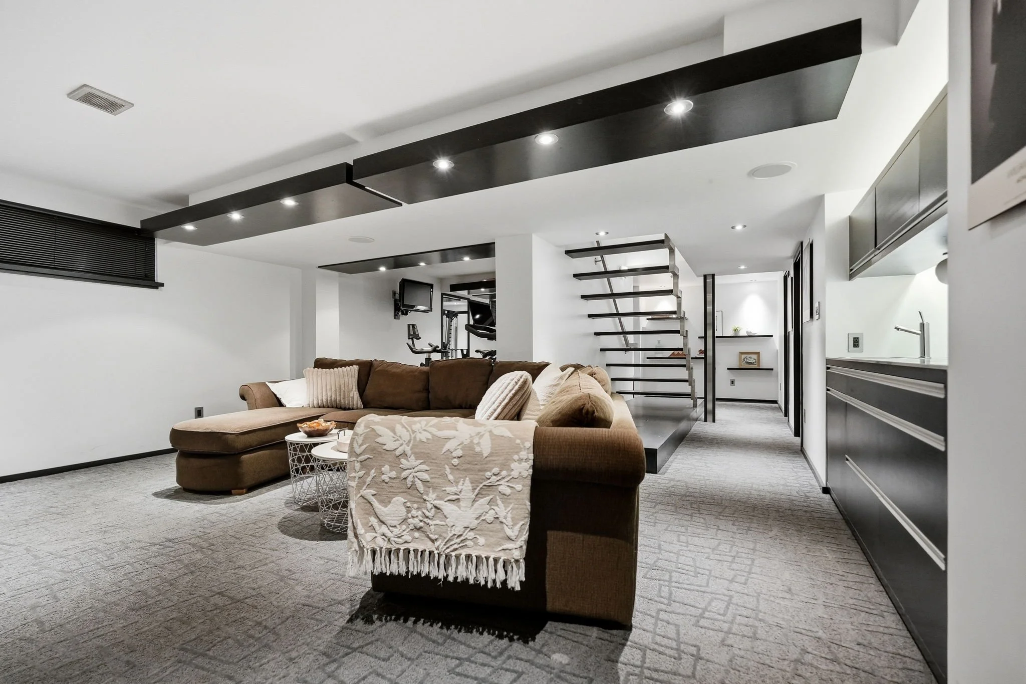 53-web-or-mls-A7407374.jpg