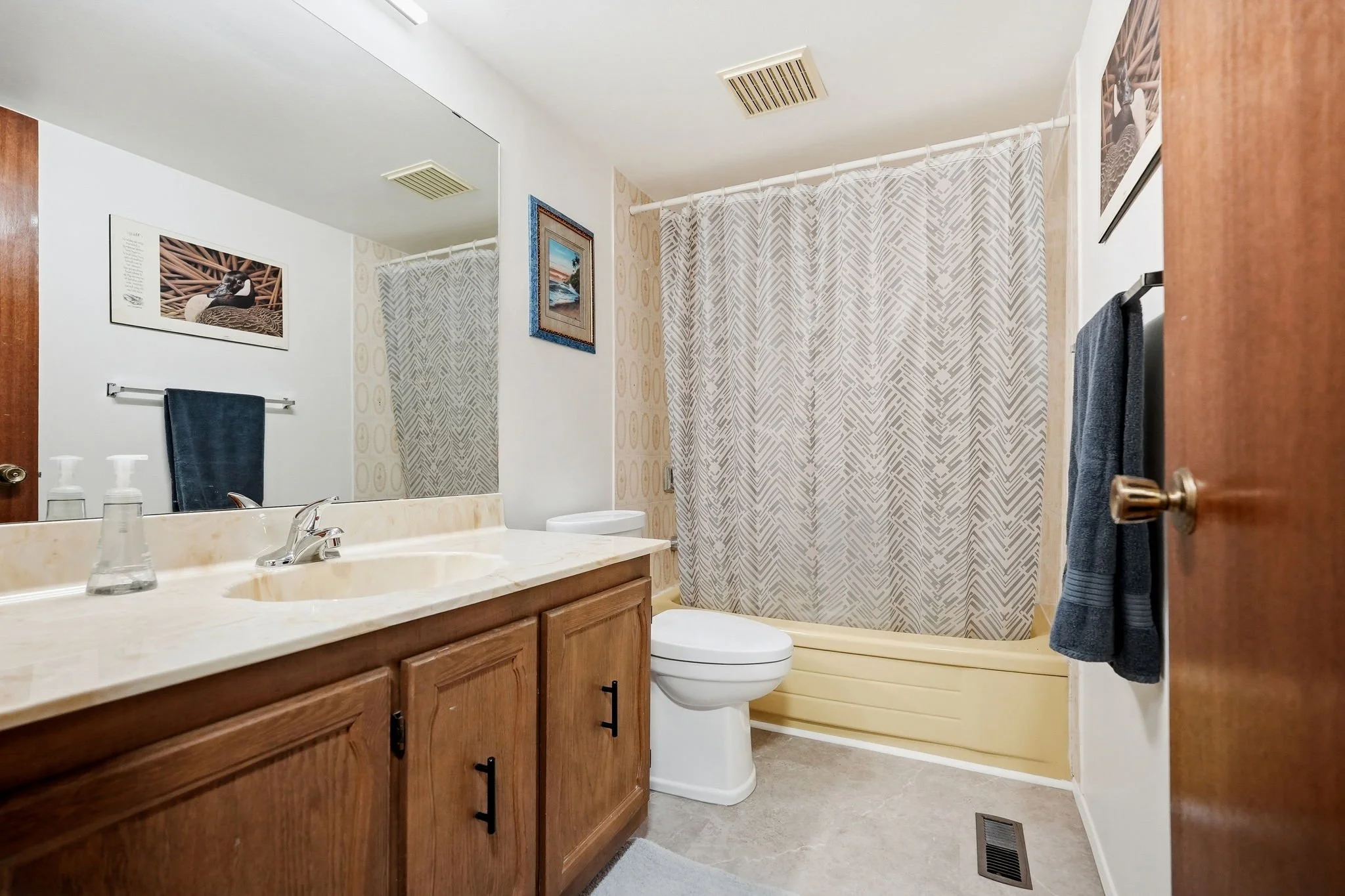 22-web-or-mls-A7407245.jpg