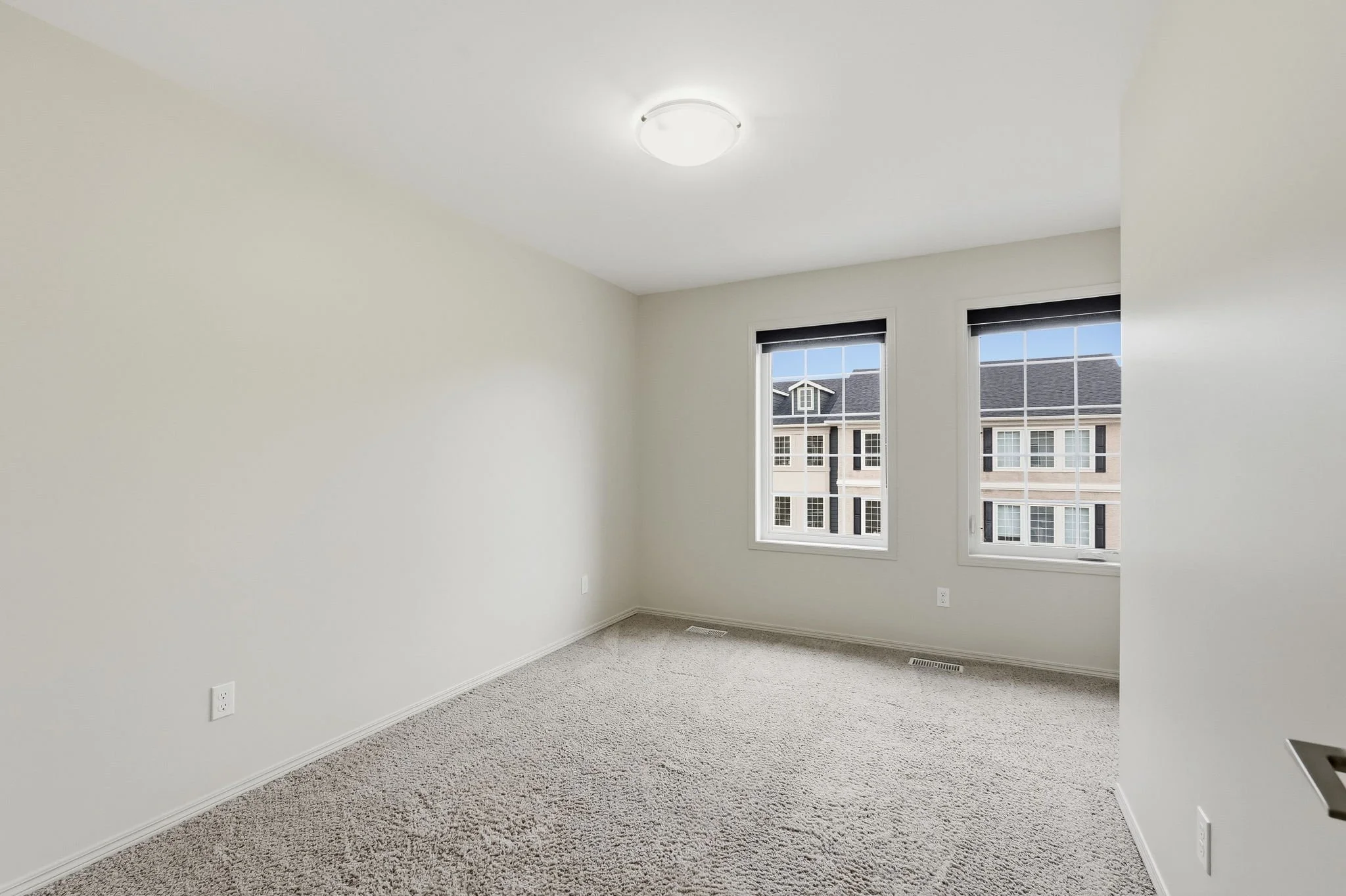 23-web-or-mls-A7408015.jpg