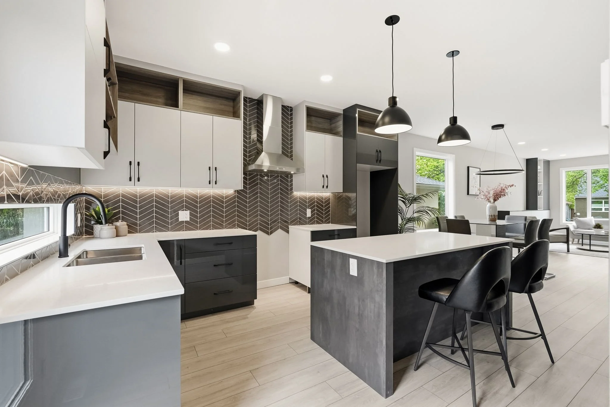 22-web-or-mls-A7409710.jpg