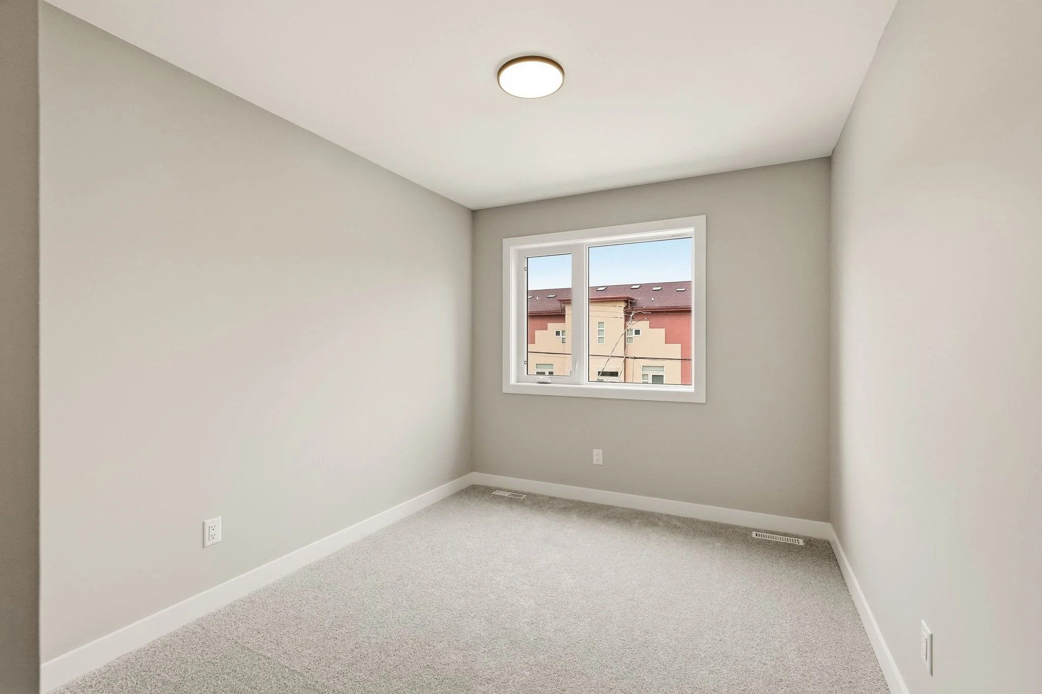 39-web-or-mls-A7409645.jpg