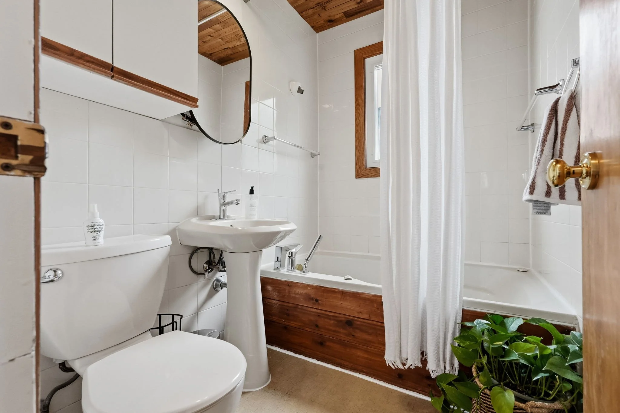 24-web-or-mls-A7402475.jpg