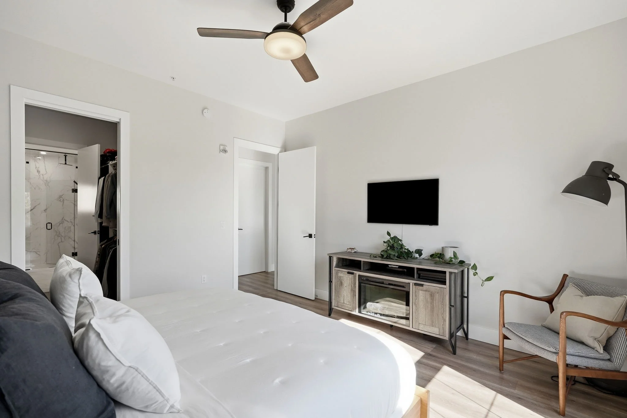 24-web-or-mls-A7404935.jpg