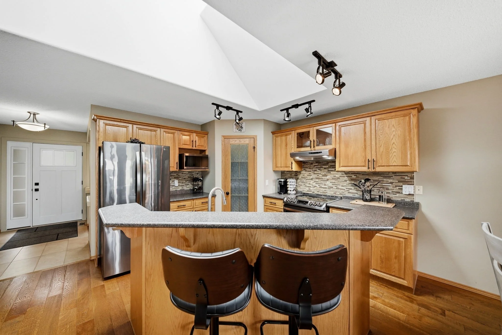 13-web-or-mls-65_lindenshore-1_007.jpg