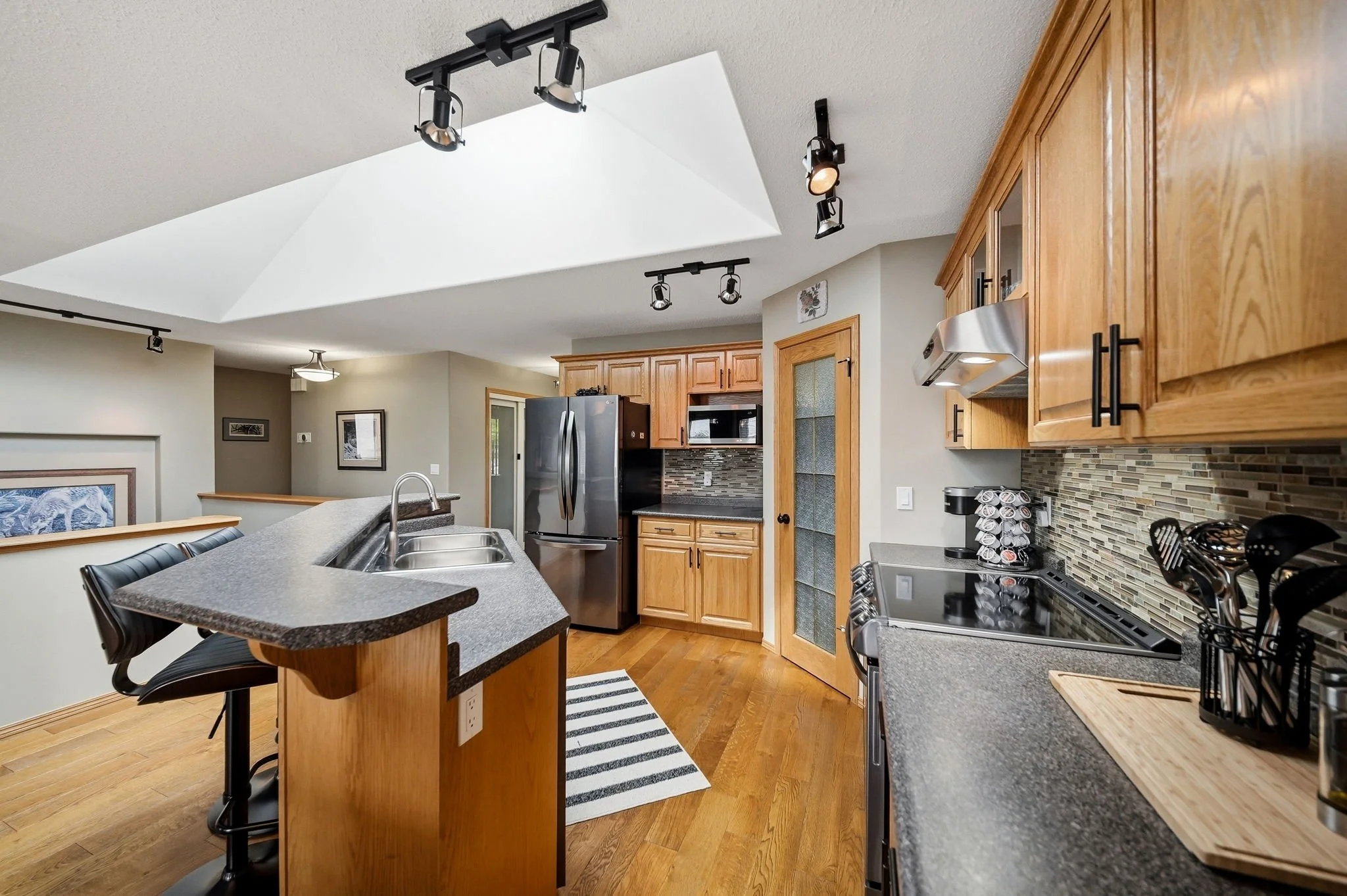 14-web-or-mls-65_lindenshore-1_008.jpg