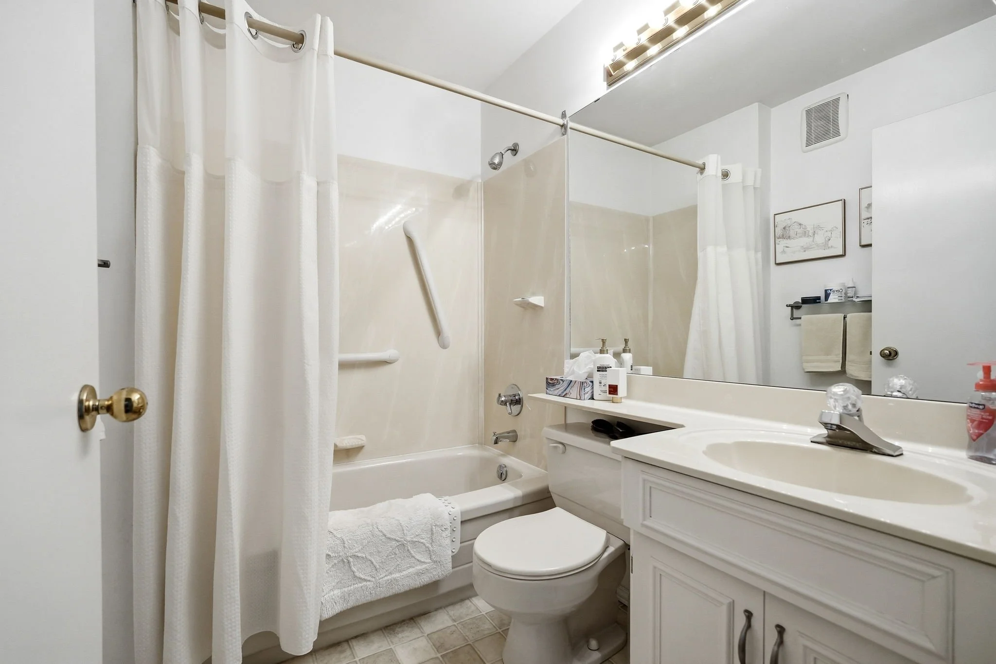 24-web-or-mls-A7406278.jpg