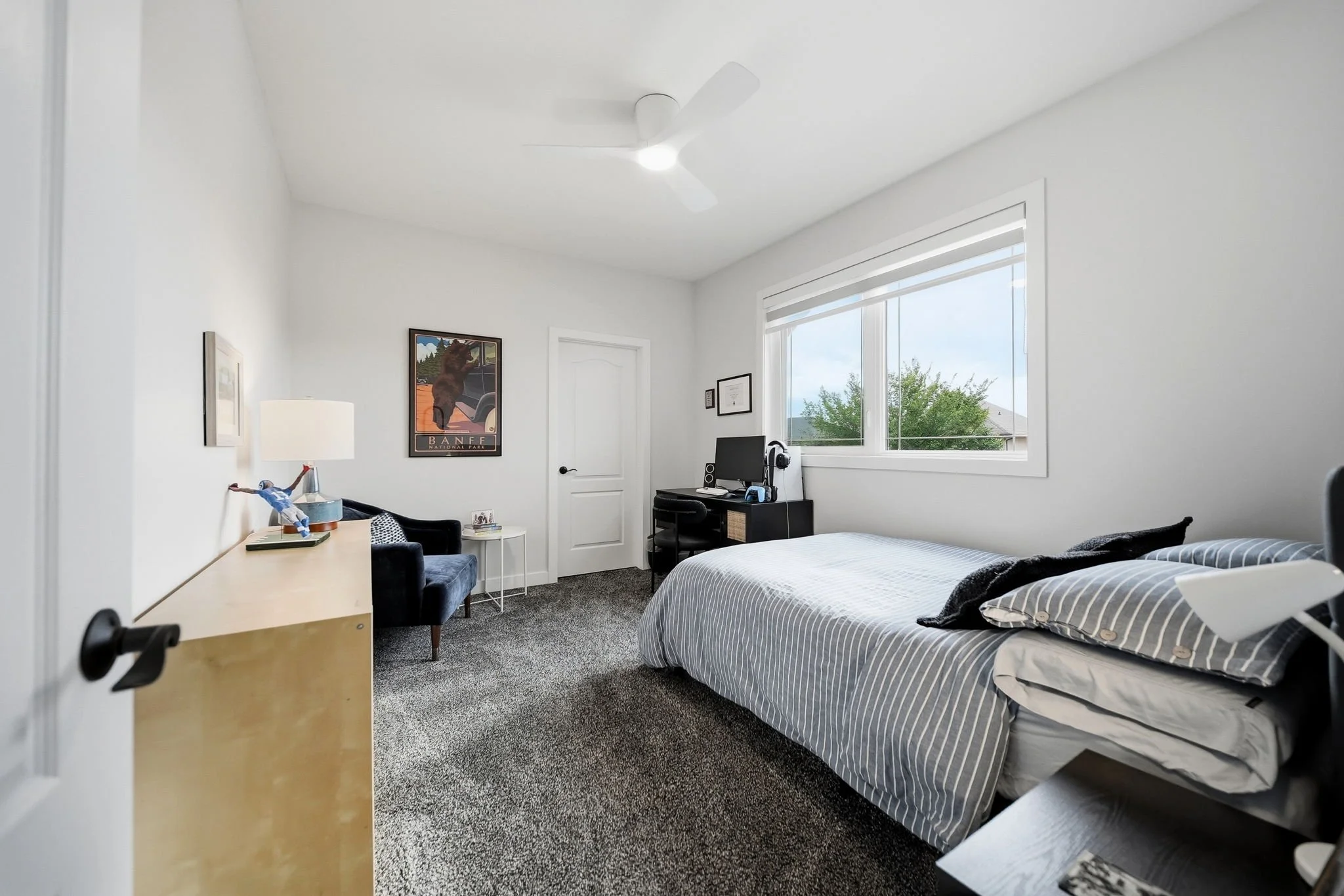 17-web-or-mls-118_lake_Bend_014.jpg