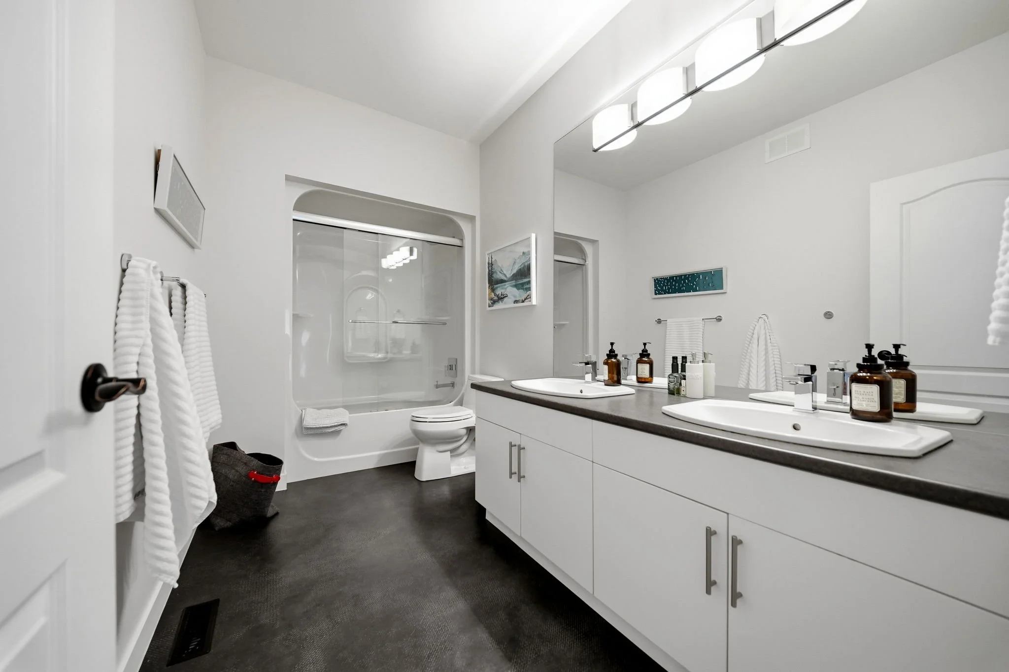 19-web-or-mls-118_lake_Bend_016.jpg