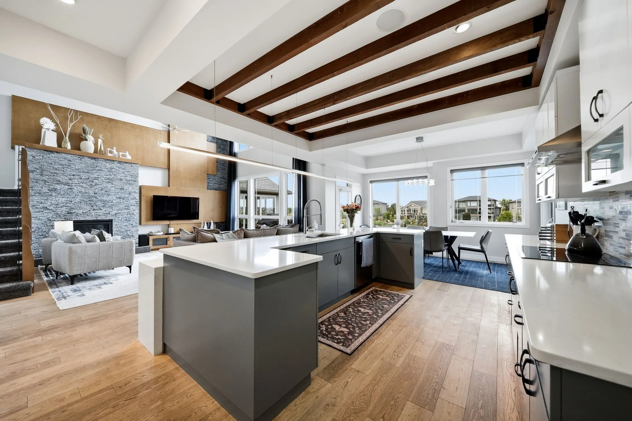 23-web-or-mls-118_lake_Bend_020.jpg
