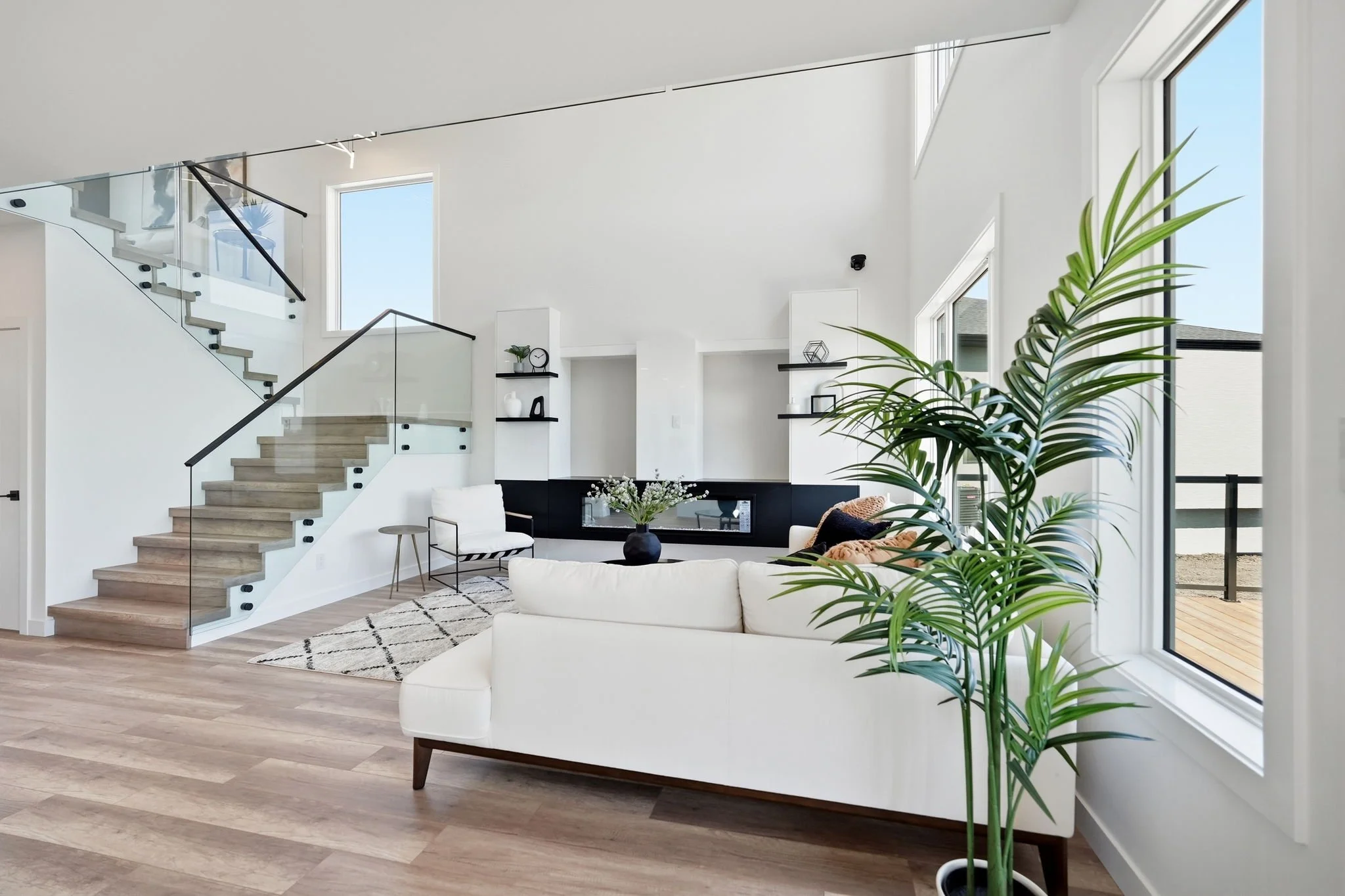 8-web-or-mls-44_ash_cove_015.jpg