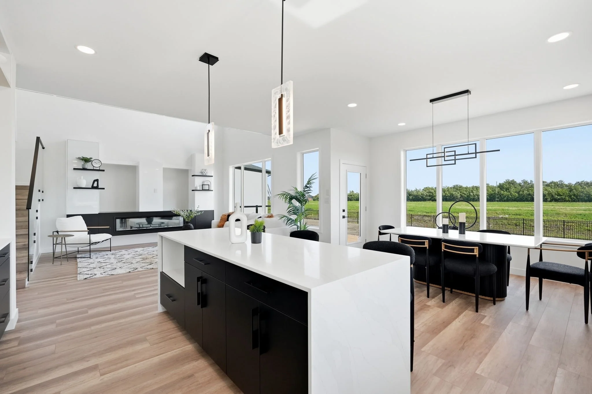 16-web-or-mls-44_ash_cove_018.jpg
