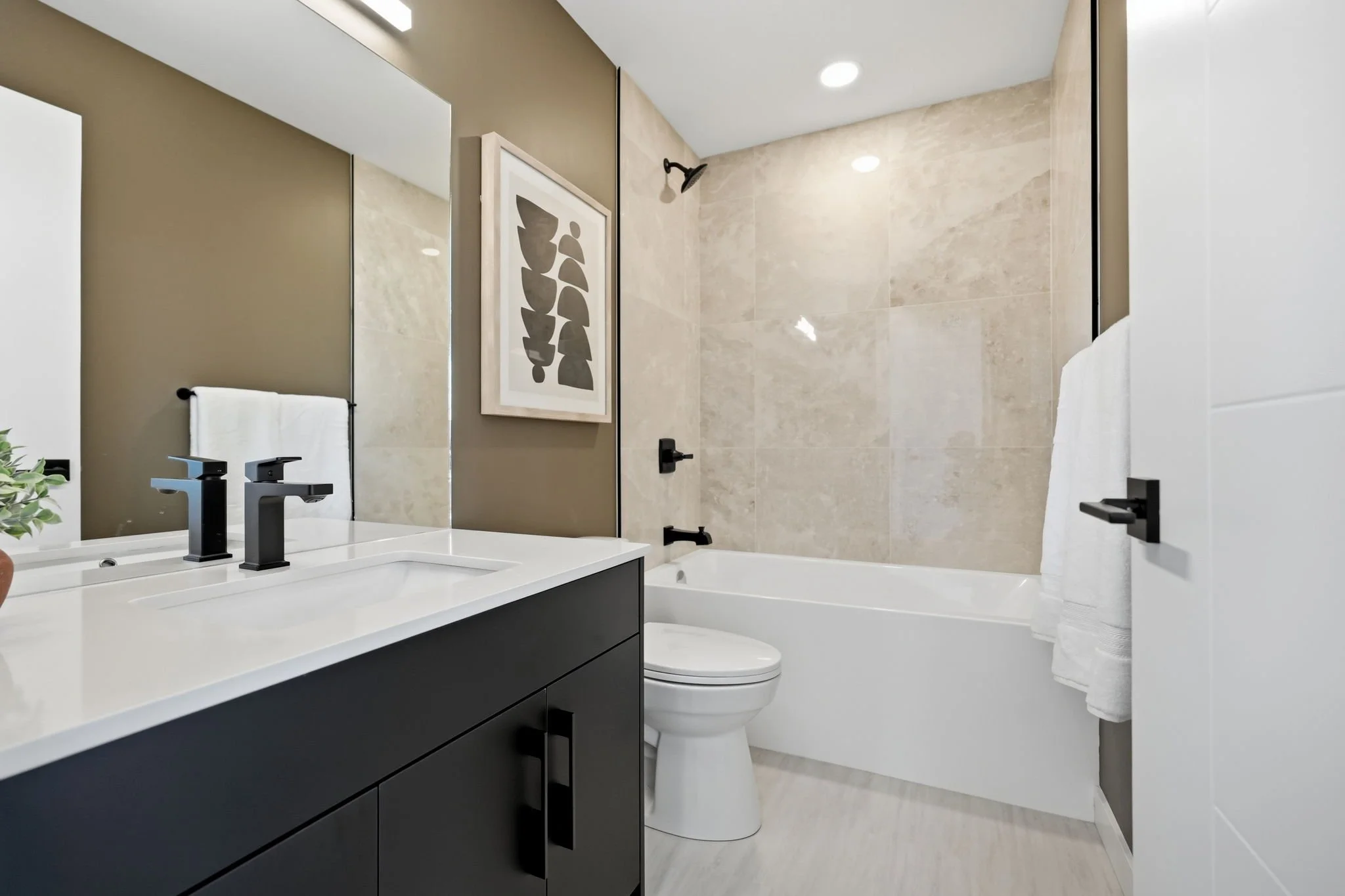 22-web-or-mls-44_ash_cove_029.jpg