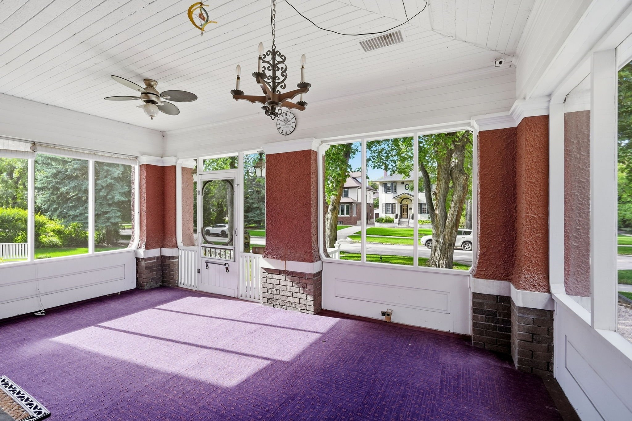 16-web-or-mls-298_kingsway_015.jpg