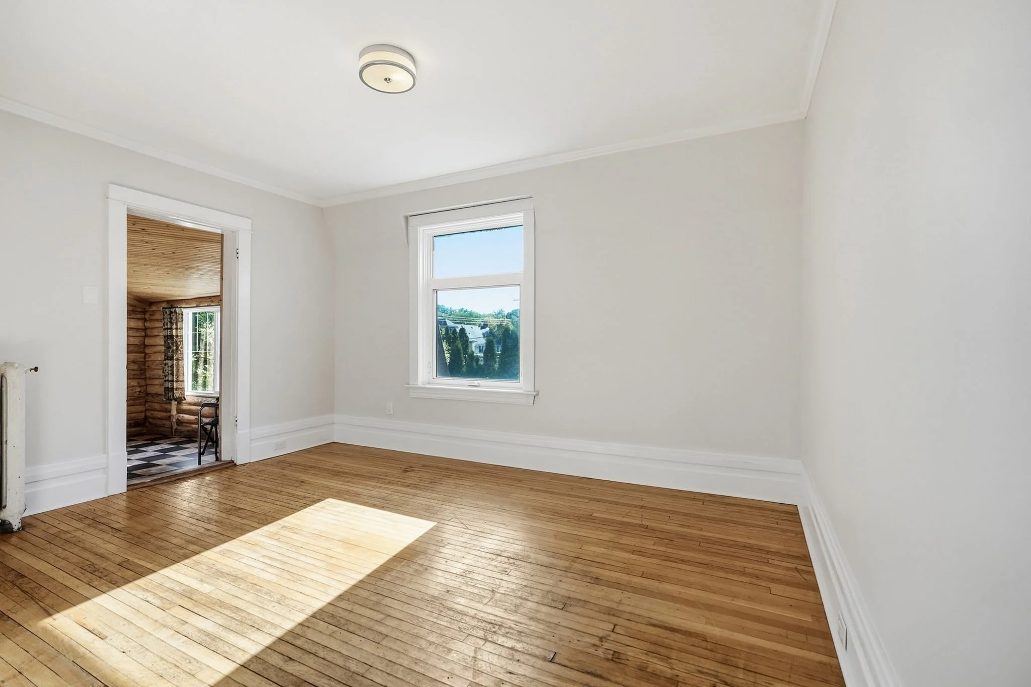 34-web-or-mls-298_kingsway_033.jpg