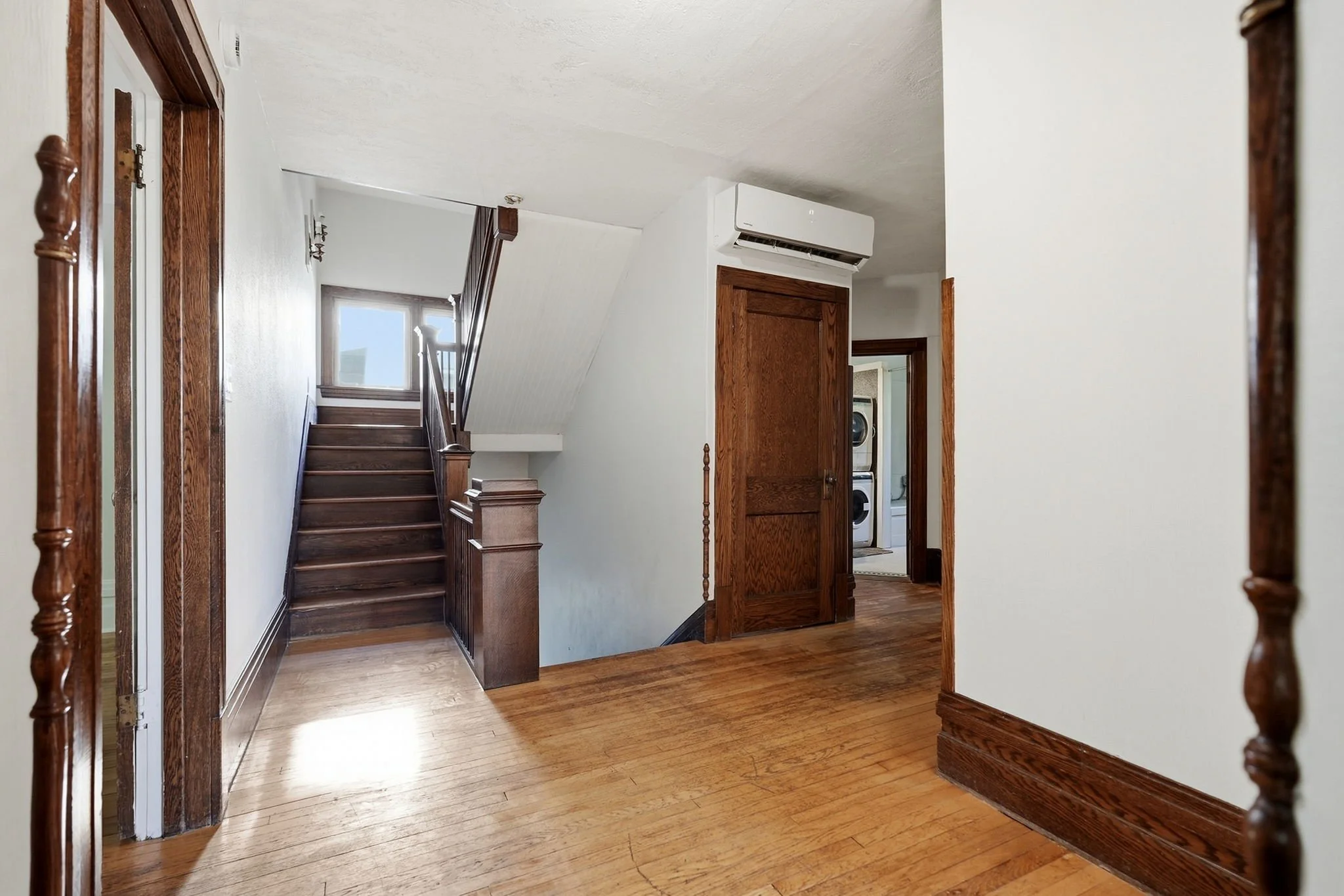 49-web-or-mls-298_kingsway_048.jpg