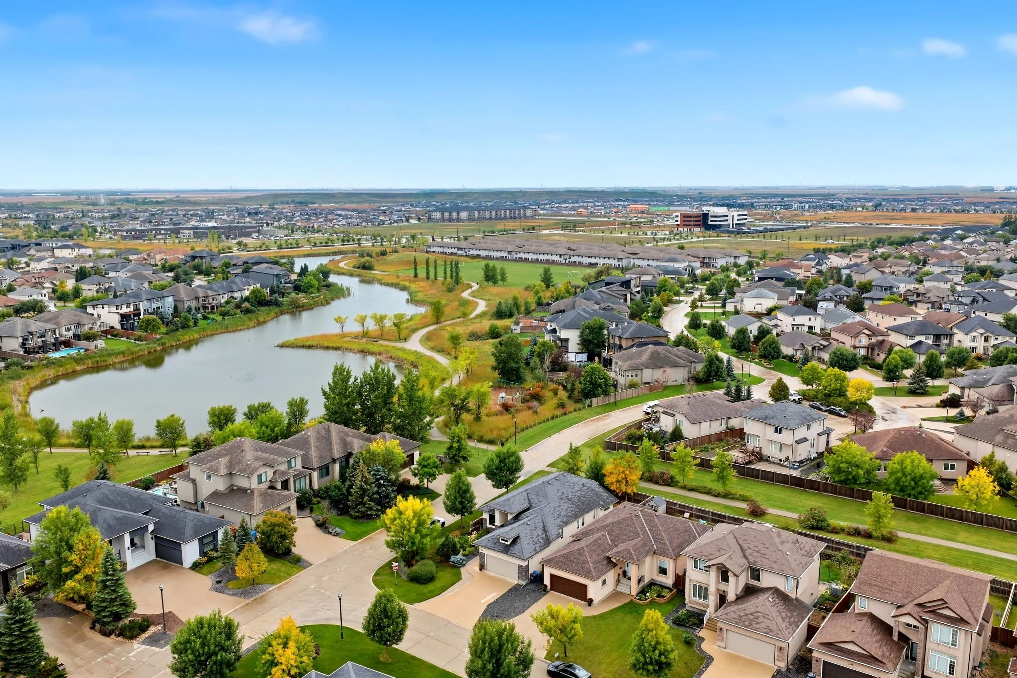 2-web-or-mls-32_needlehurst_040.jpg