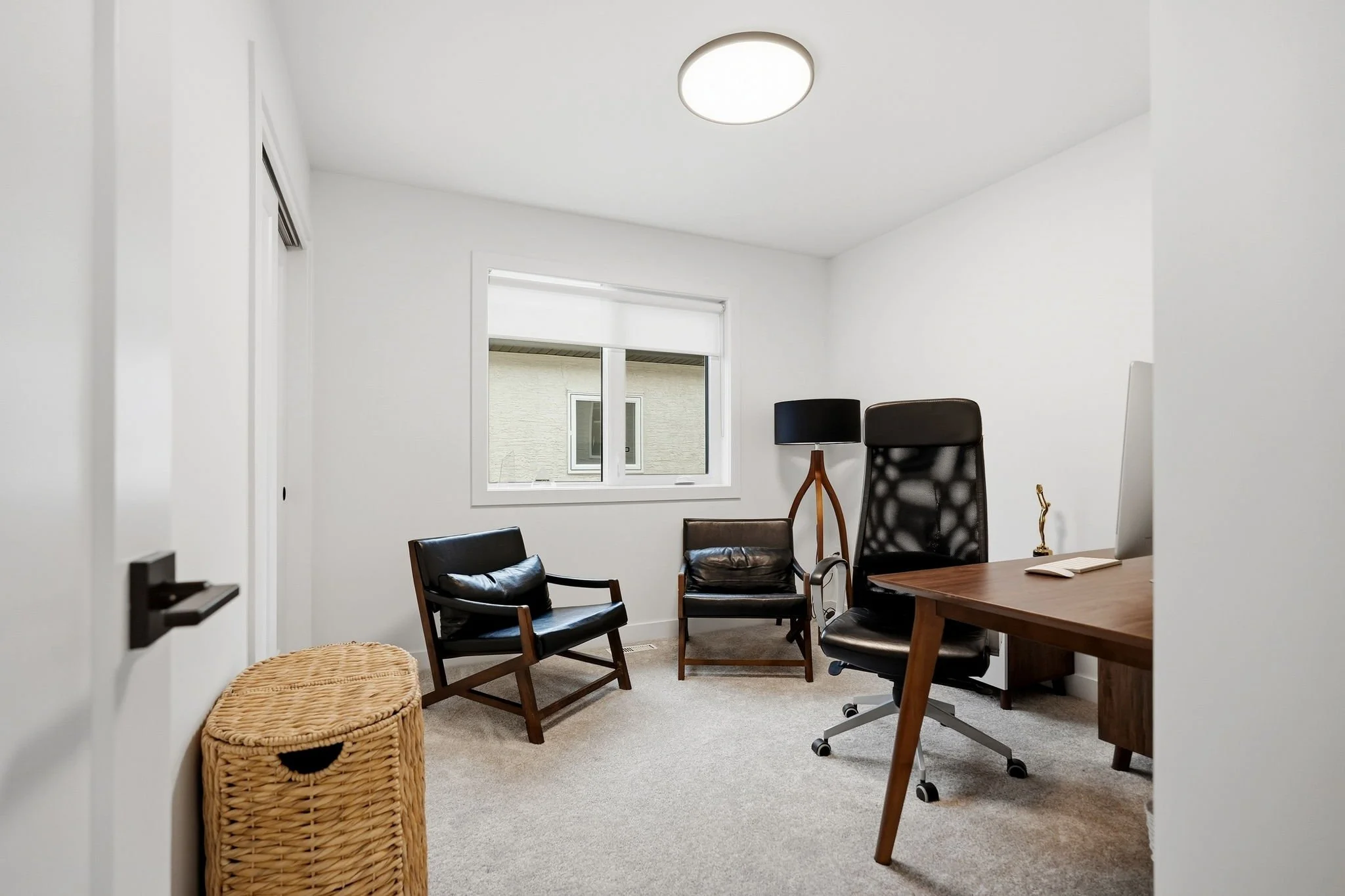 24-web-or-mls-85_youngstown_024.jpg