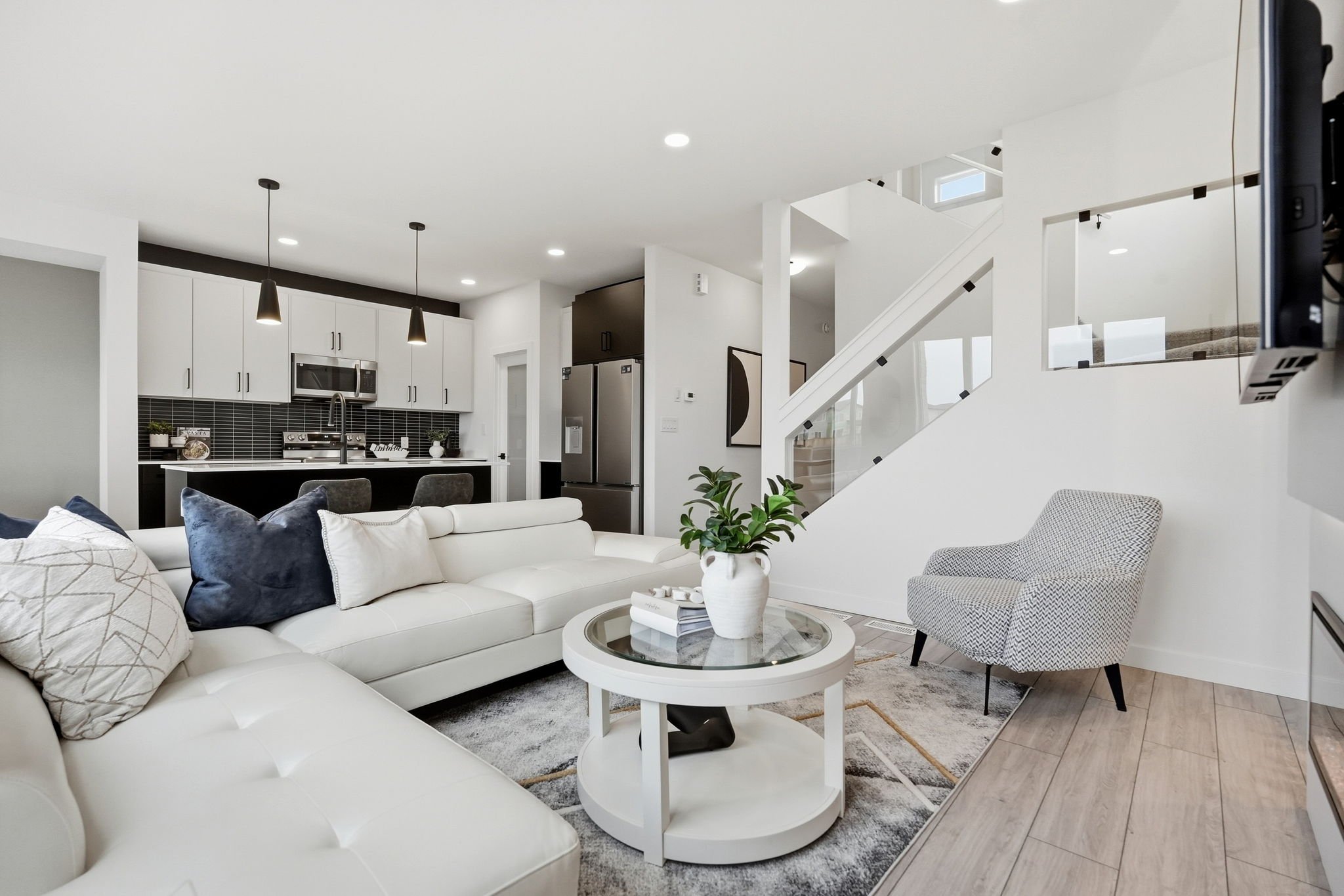 8-web-or-mls-73_Youngstown_007.jpg