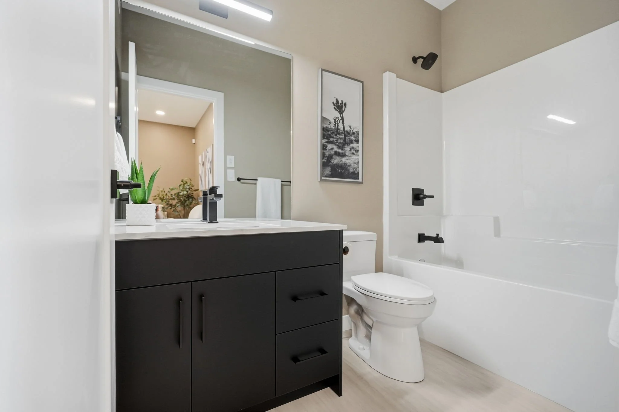 6-web-or-mls-85_youngstown_006.jpg