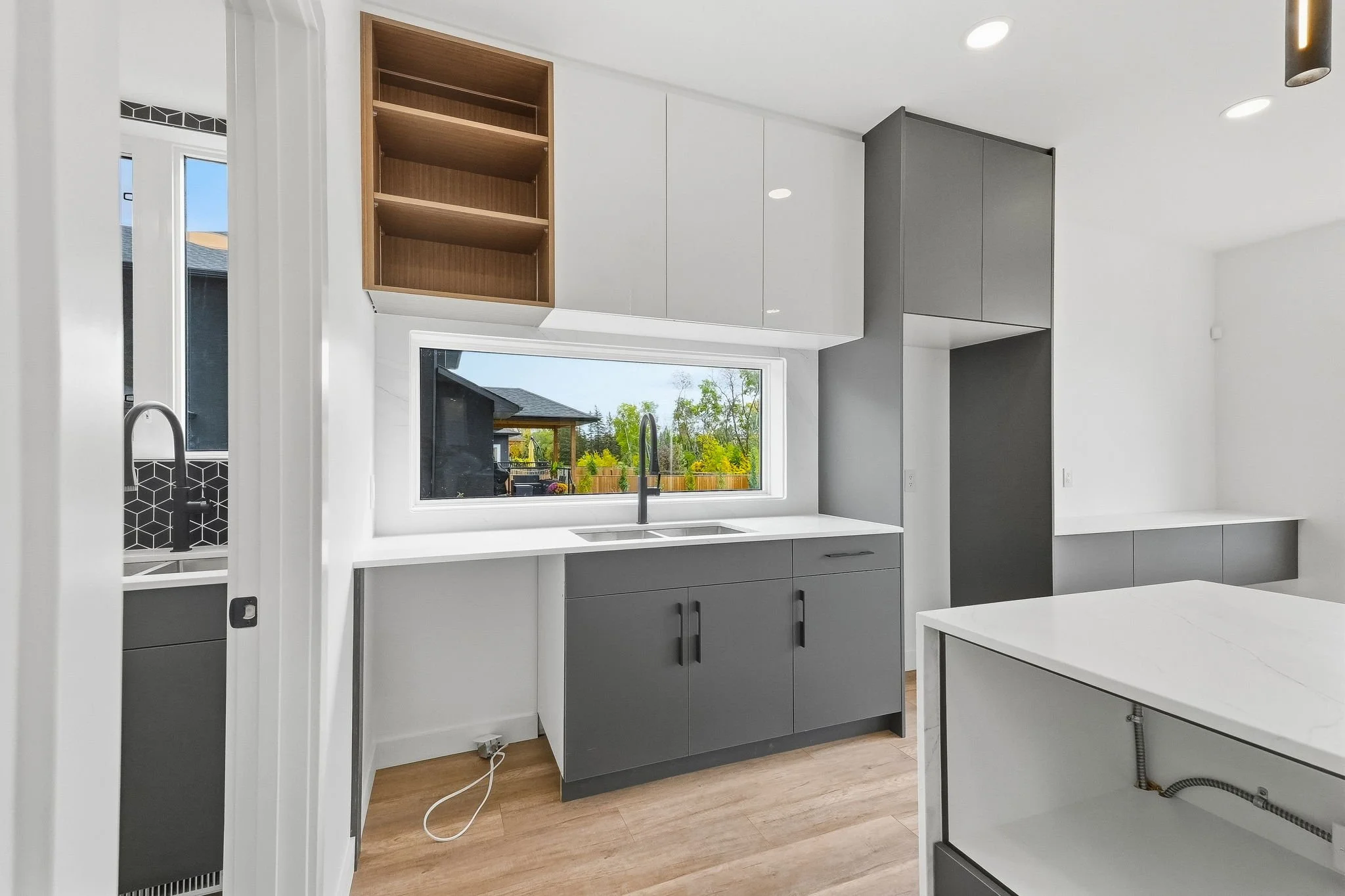 13-web-or-mls-A7404099.jpg