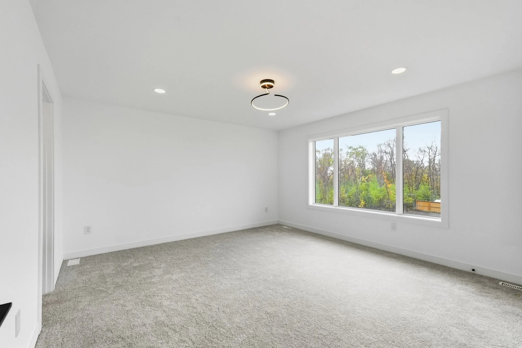 22-web-or-mls-A7404123.jpg