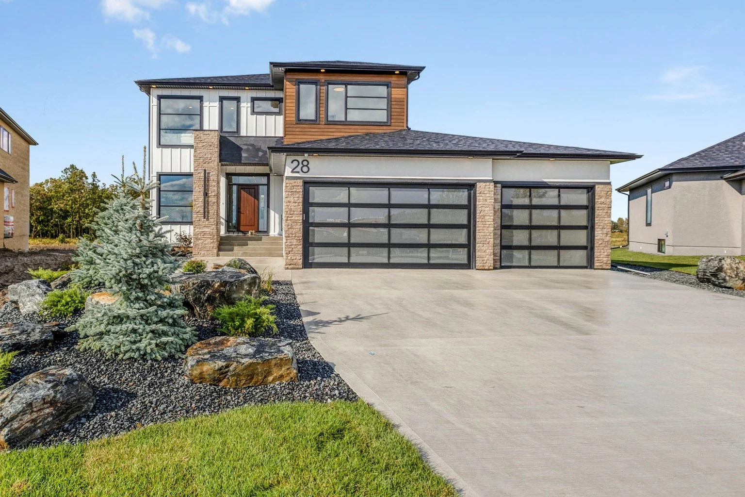 42 Grove Cres Exterior Example.jpg