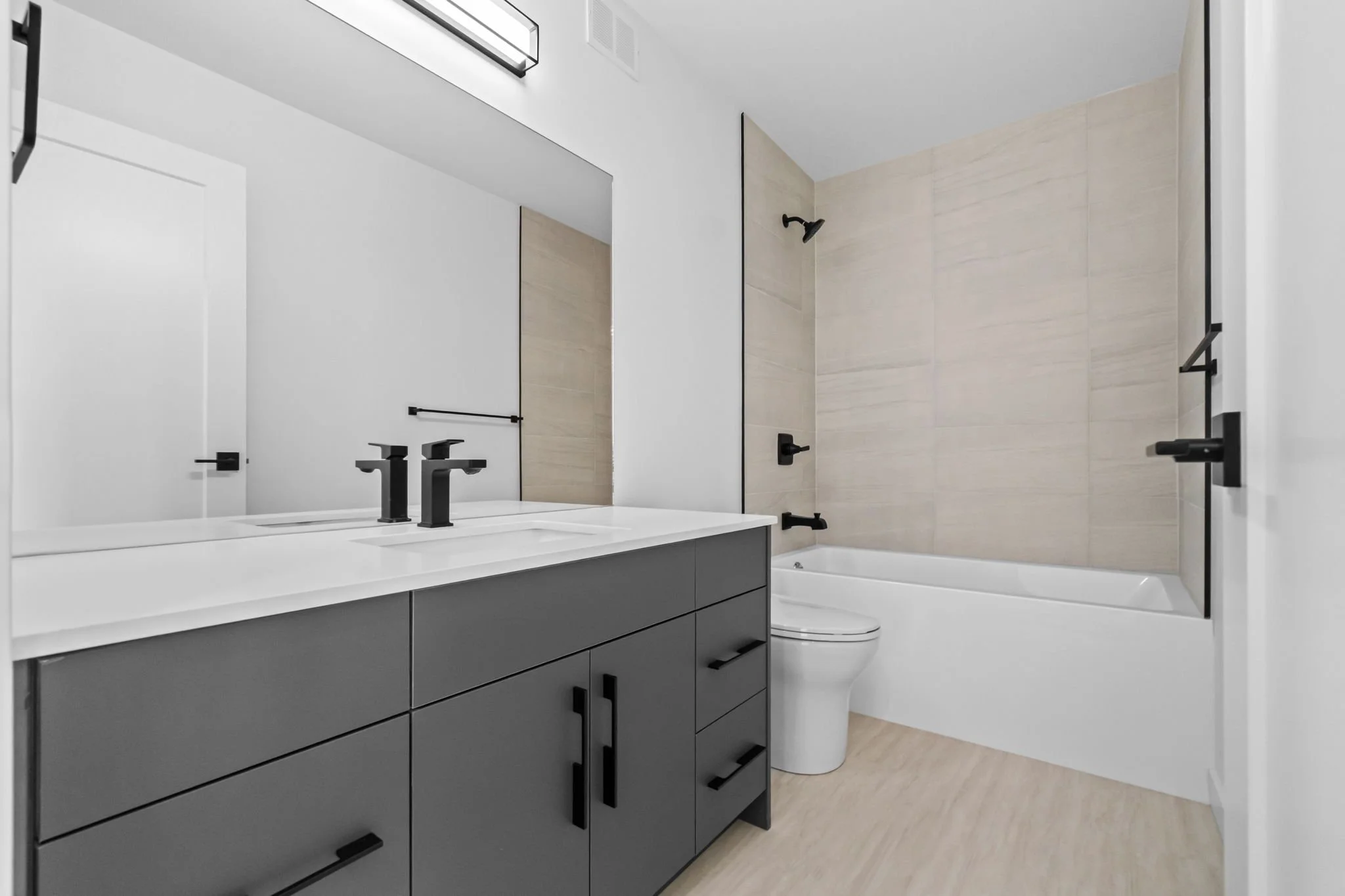 35-web-or-mls-A6701490 copy_1.jpg