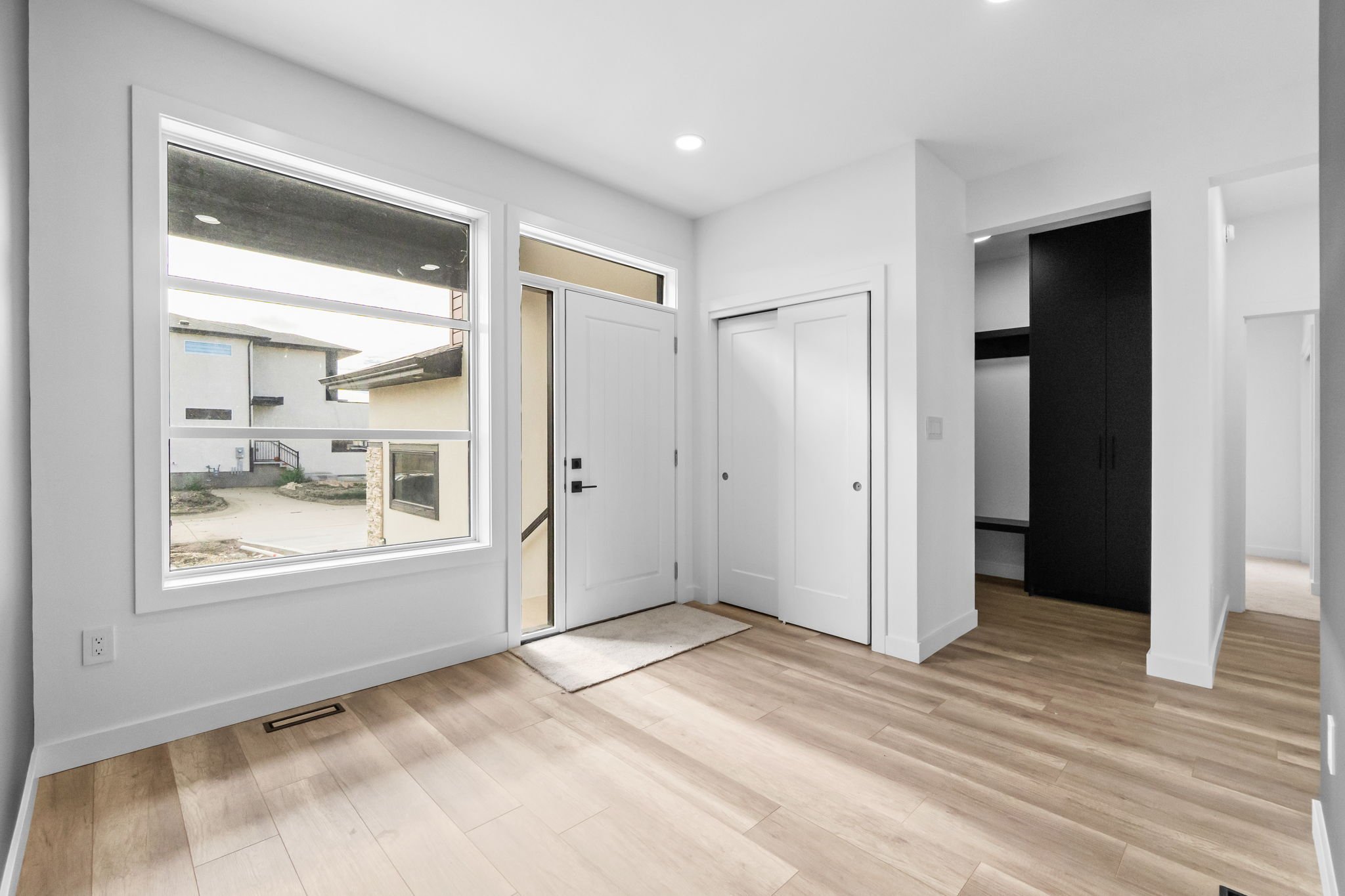 44-web-or-mls-A6701451_1.jpg