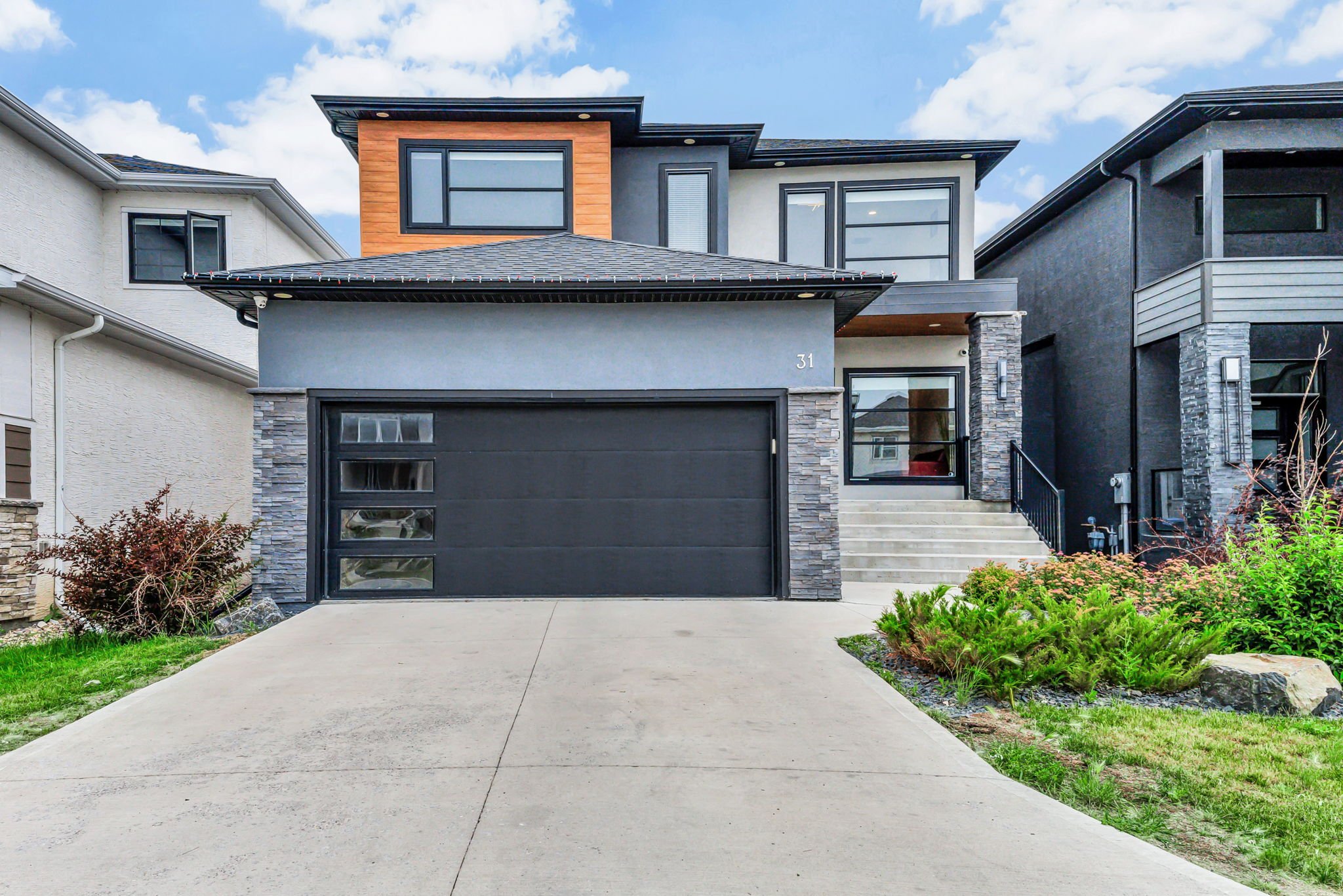 31 Highpark Drive - $874,900 - Prairie Pointe