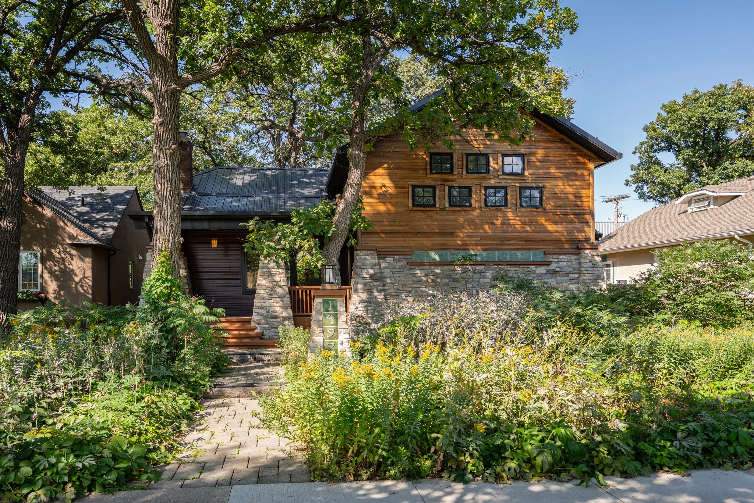 1493 Wellington Cres S - $1,199,900 - Wellington Crescent