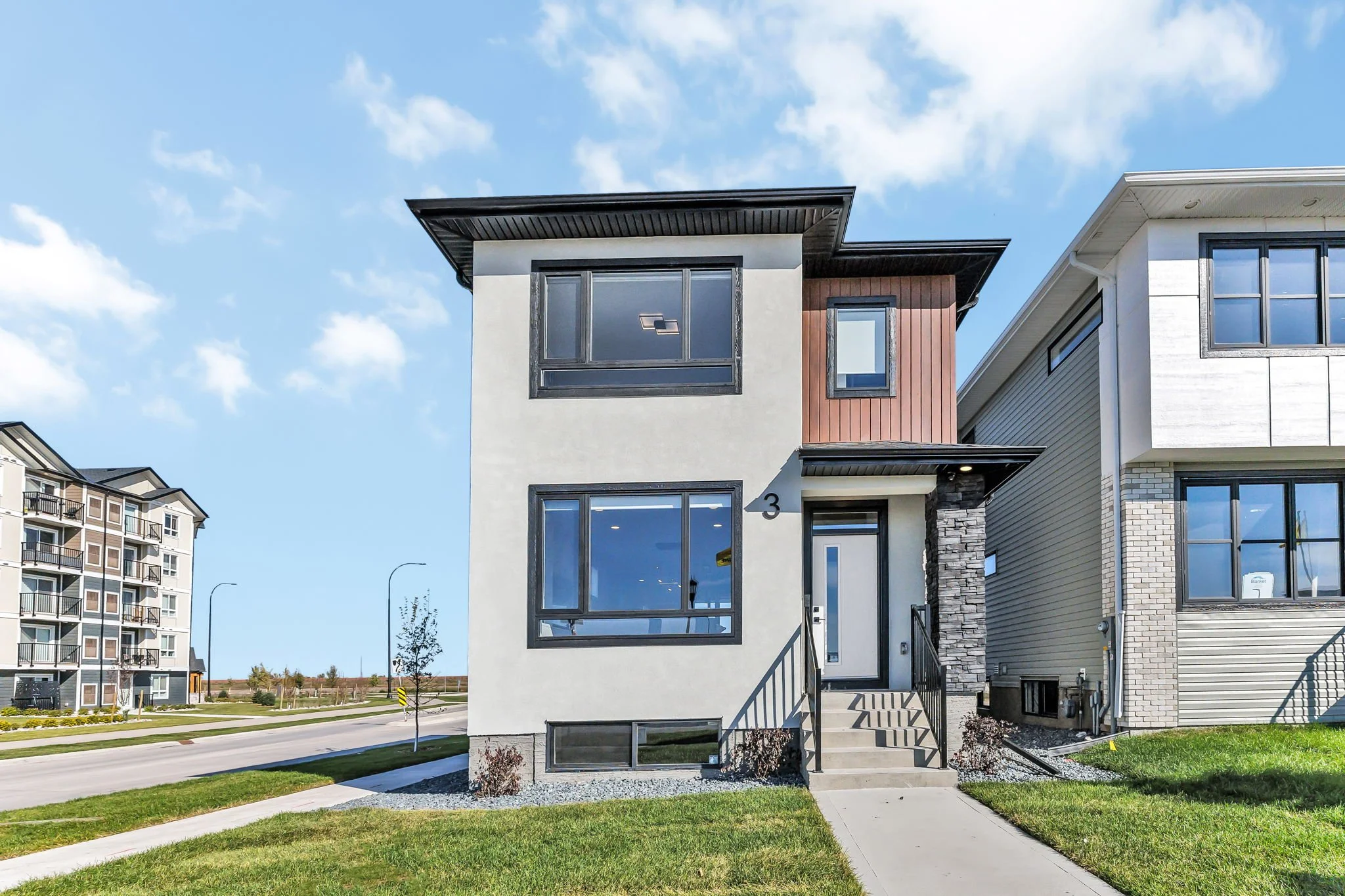 3 Skylark Lane - $519,900 - Highland Pointe