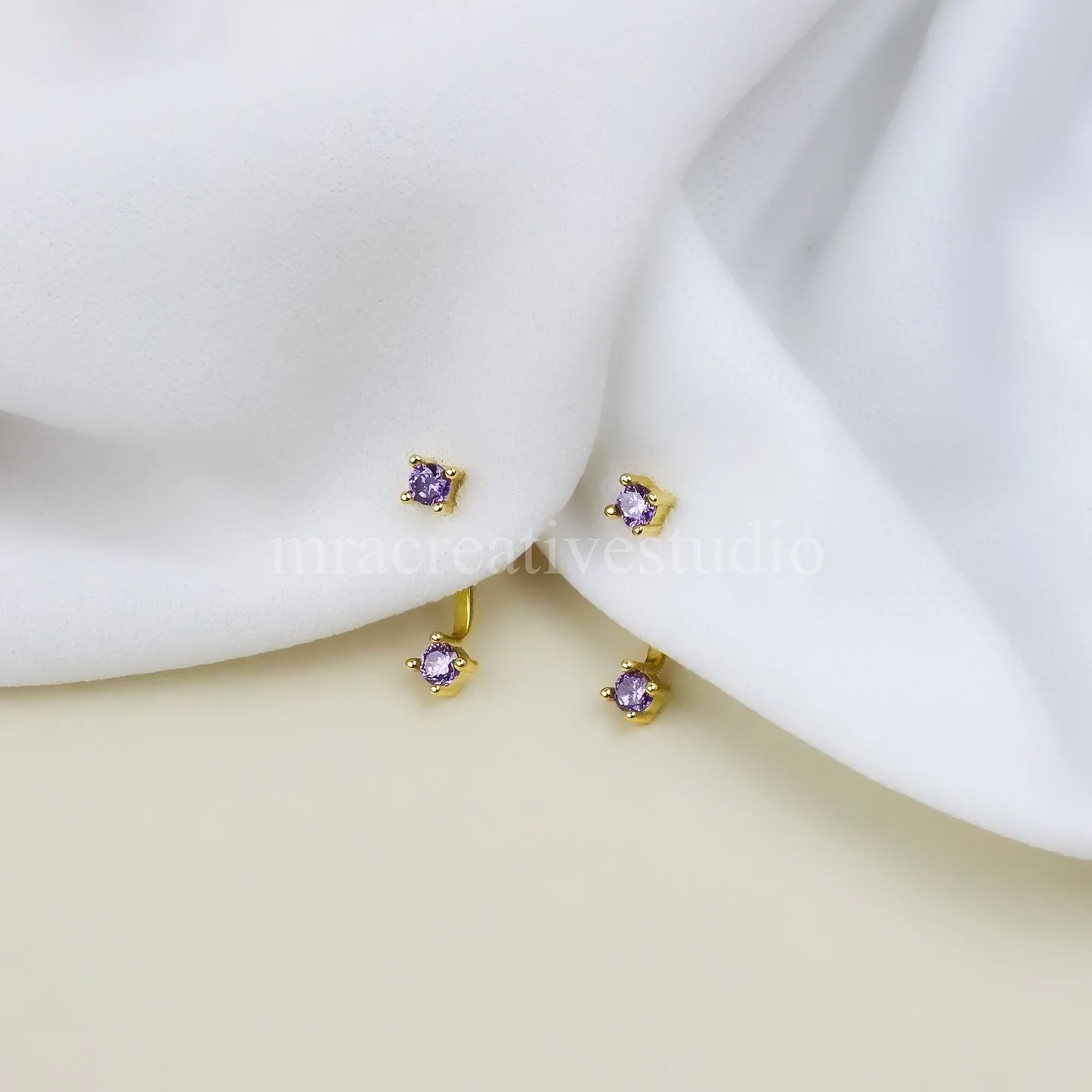 Jewelry Photography

Ready to elevate your brand reach? Let&rsquo;s work together! 📸
.
.
.
#productphotography #photography #productvideo #photographermontreal #Montreal #brandphoto #ecommercephotographer #torontophotographer #productshots #photosho