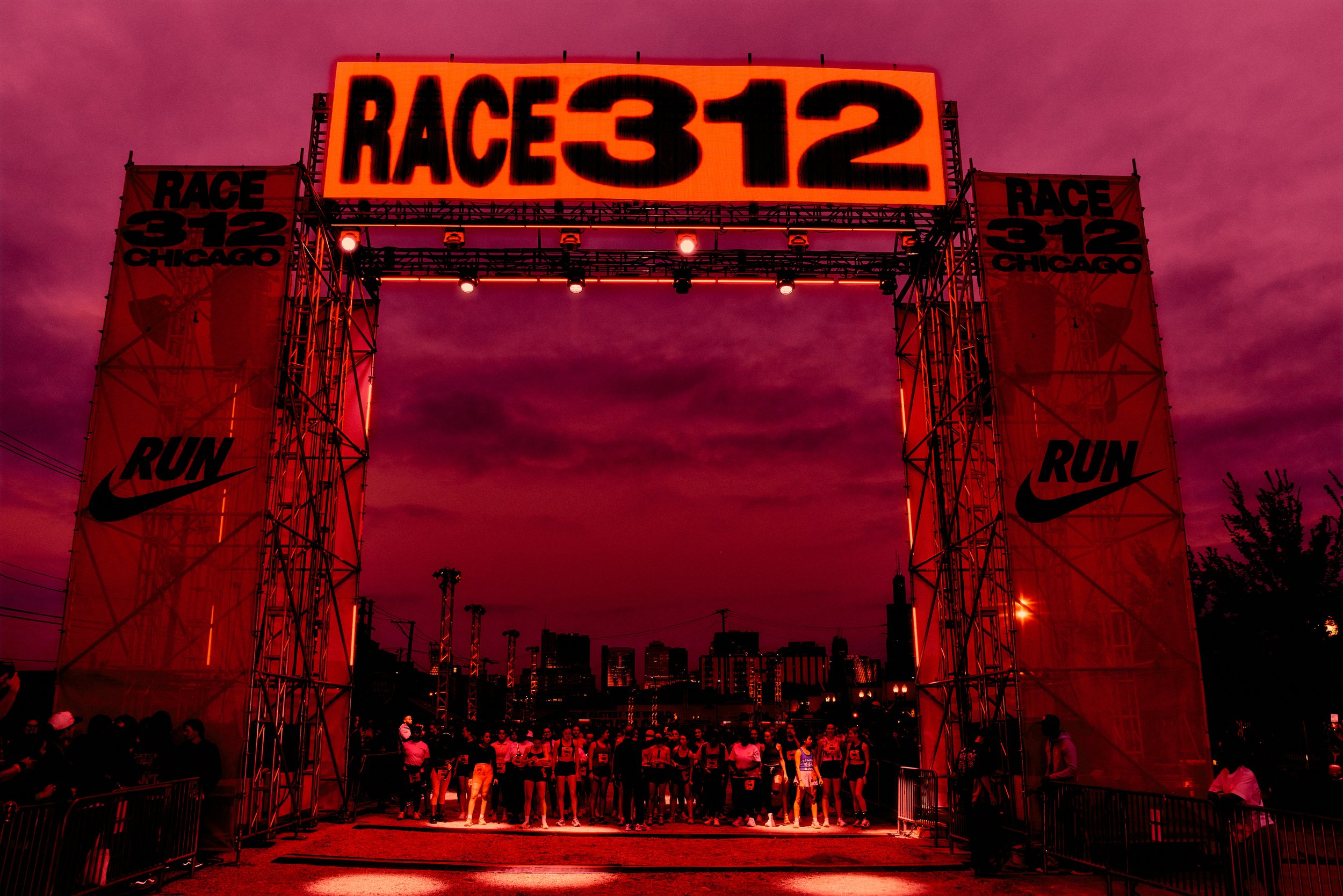 NIKE RACE 312 CHICAGO