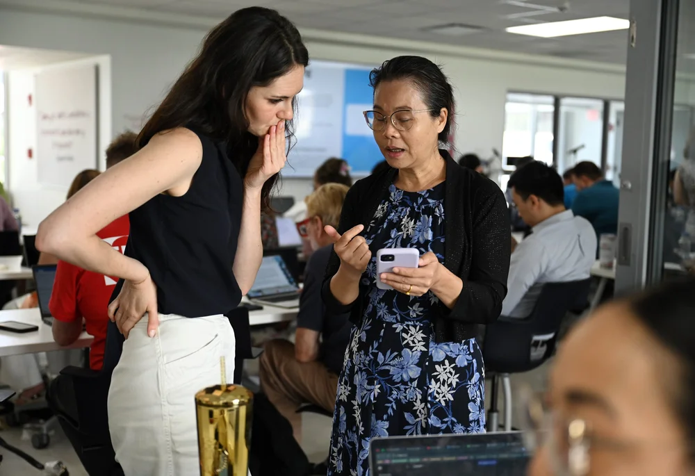 Copy of AI SESSION- SOMOS 25 (7-NOVIEMBRE-2025) 75.JPG