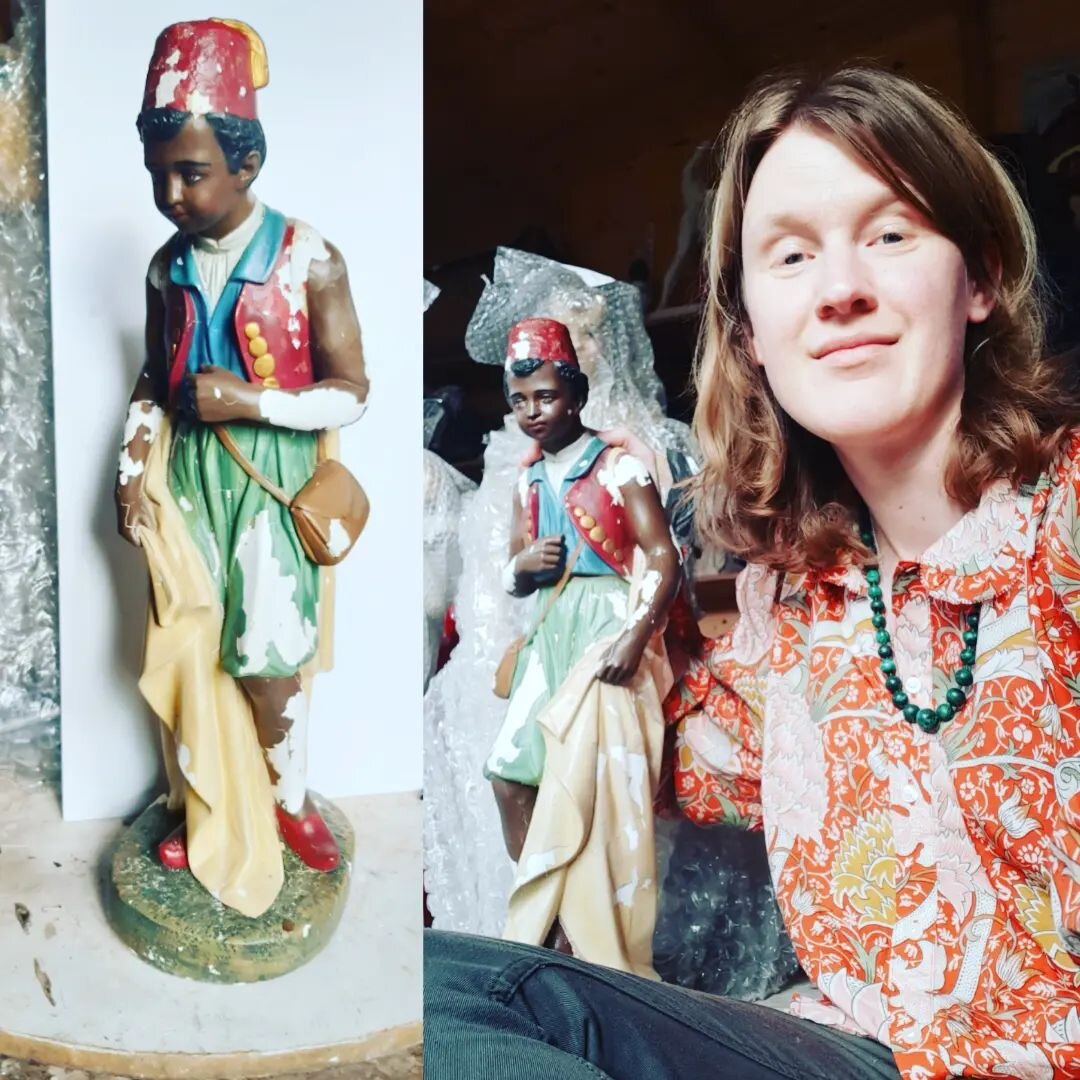 My first crib set this year. This guy has been through the wars, paint is just flaking off!!😯#plasterrestoration#catholicstatuerestoration #catholicstatues #cribset #flakingpaint #restoration #statuerepair #sculpturerepair #polychromy