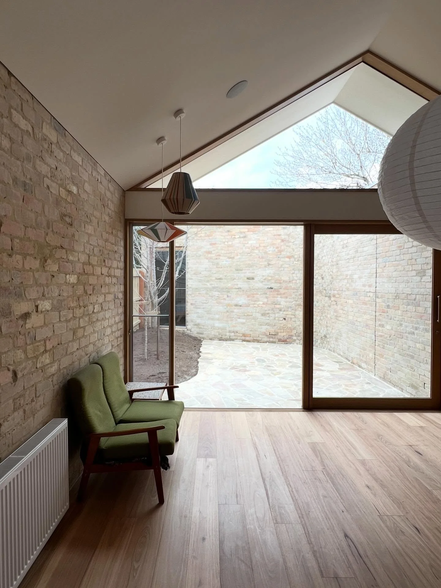 Warm and Light filled.

Architecture and Interiors: AWA
Construction: @builders_of_architecture 👌🏽