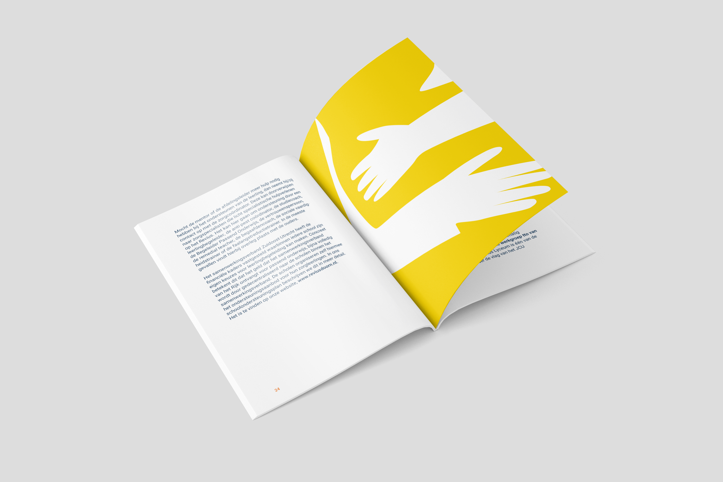 Mockup pagina 24-25.png