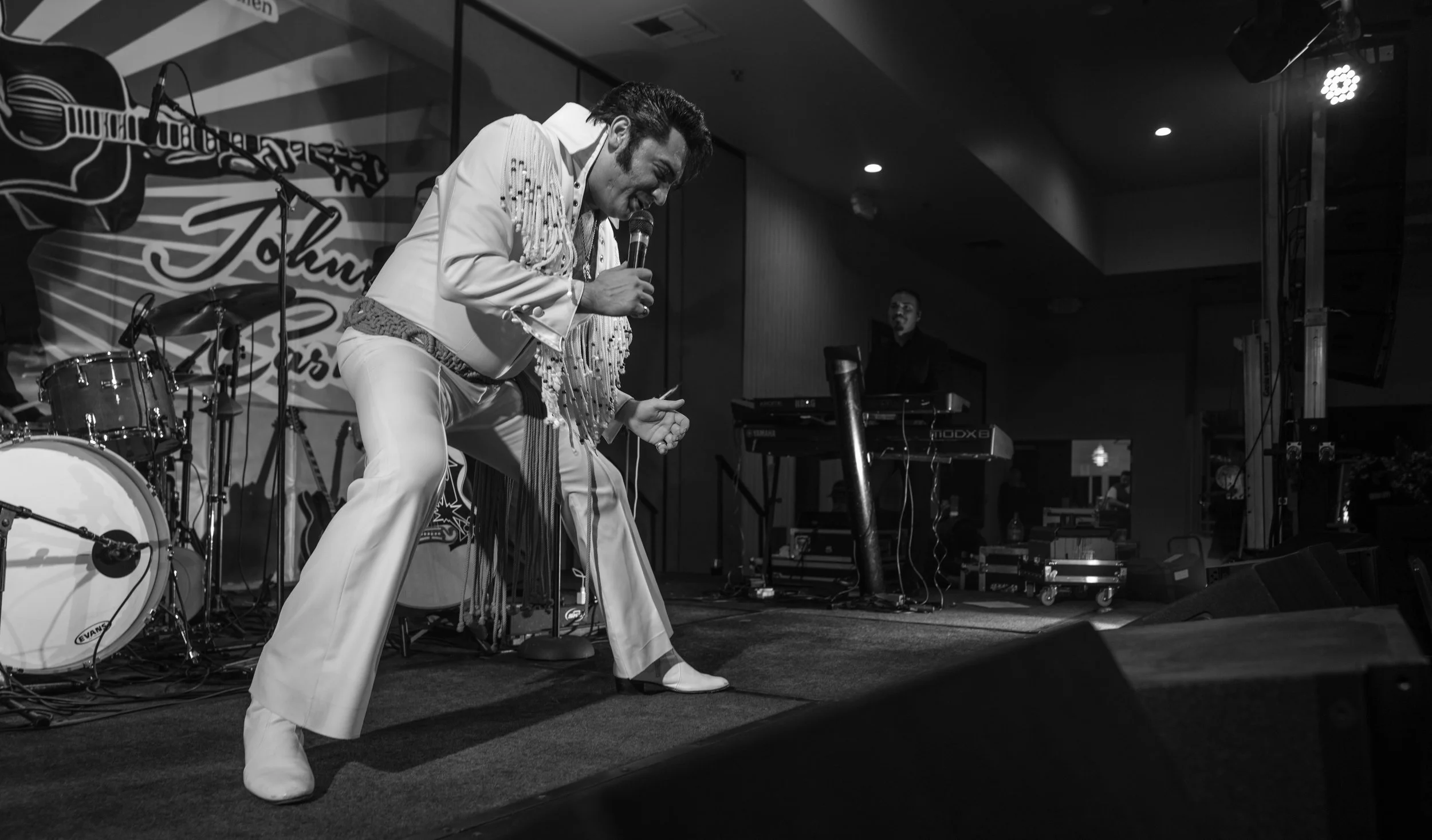 Elvis vs. Johnny vs. Elvis