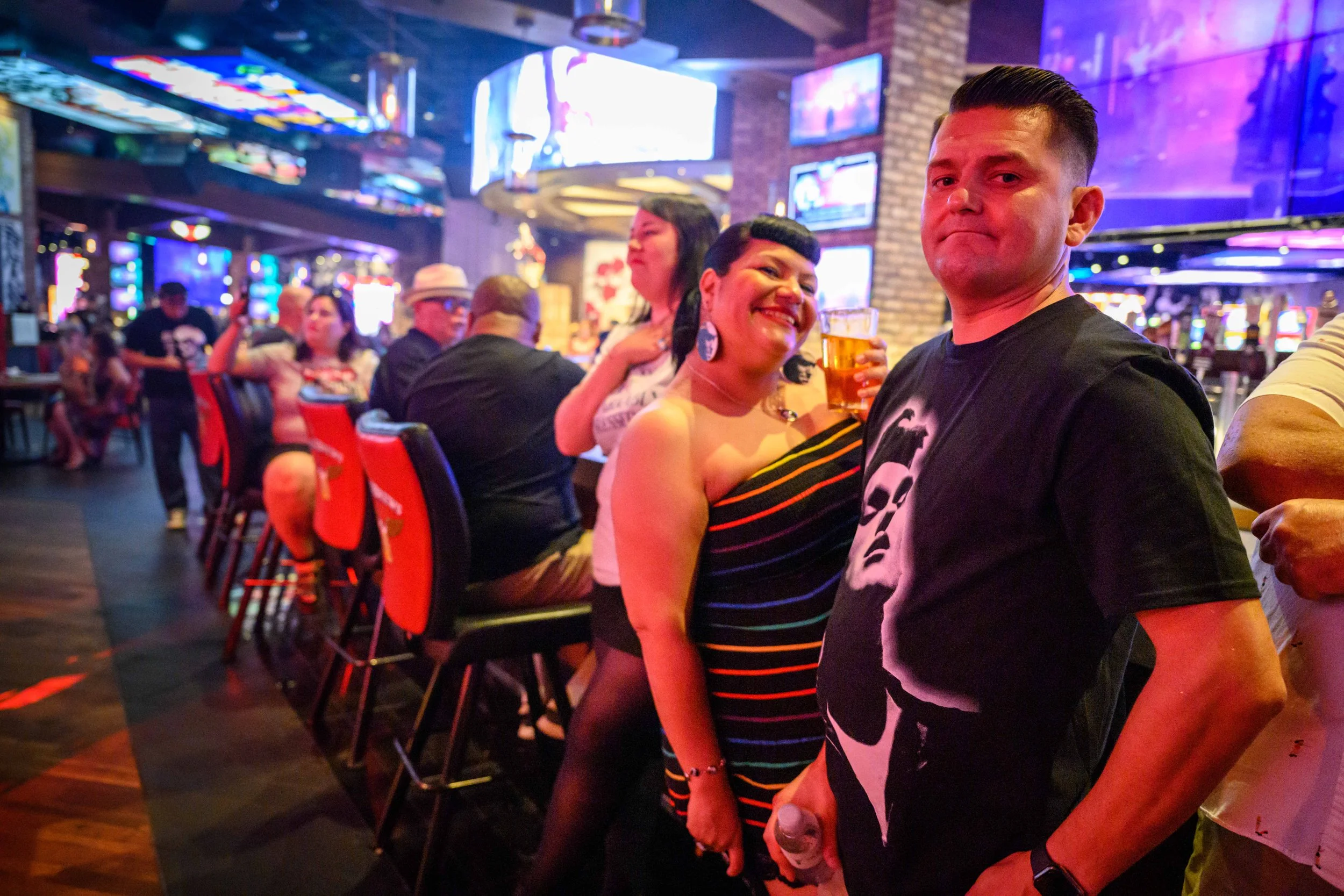 LBK_HandsomeDevils_090422_0784.jpg