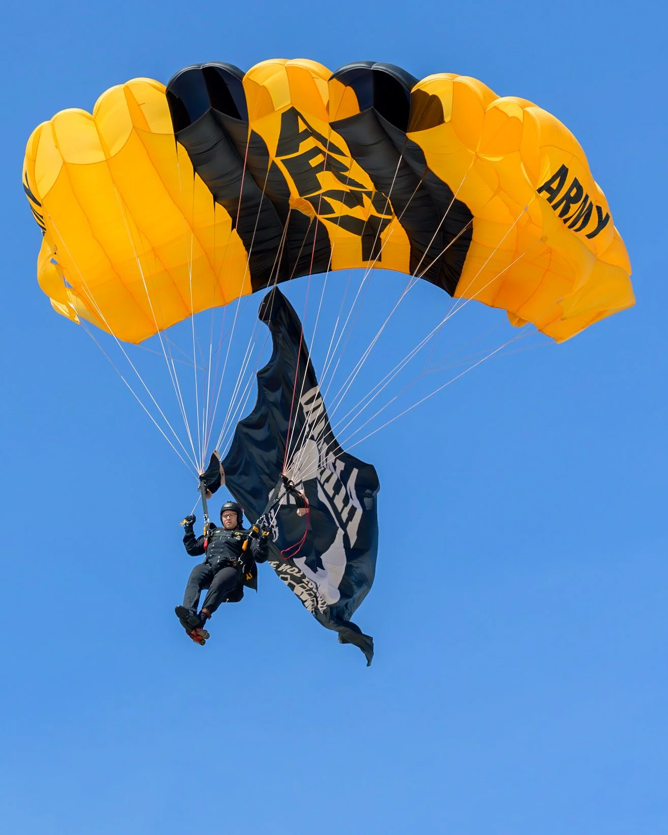 LBK_GoldenKnights_092922_0530.jpg