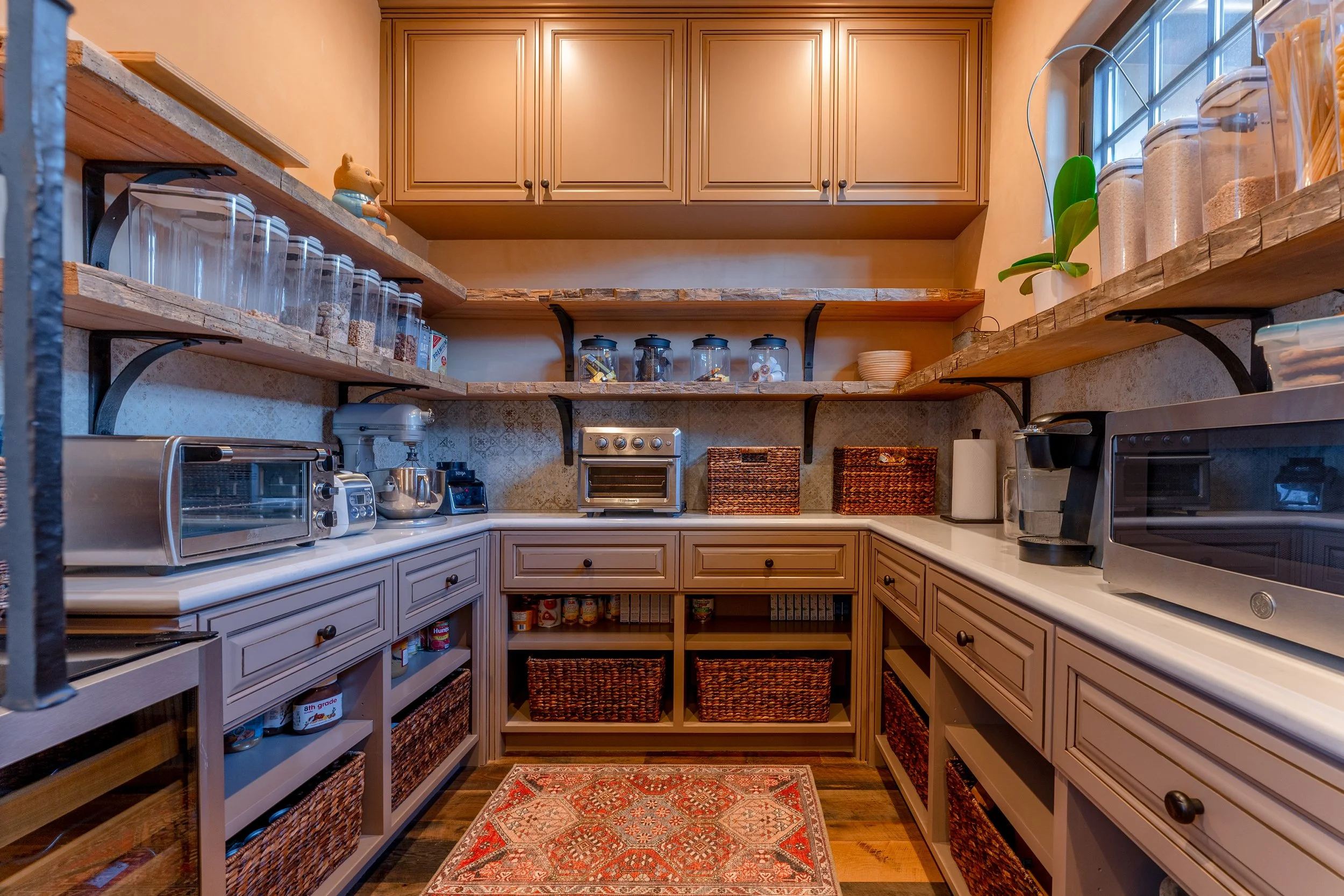 Rustic Traditional Kitchen Remodel by Bakker Construction, Inc project photo 5