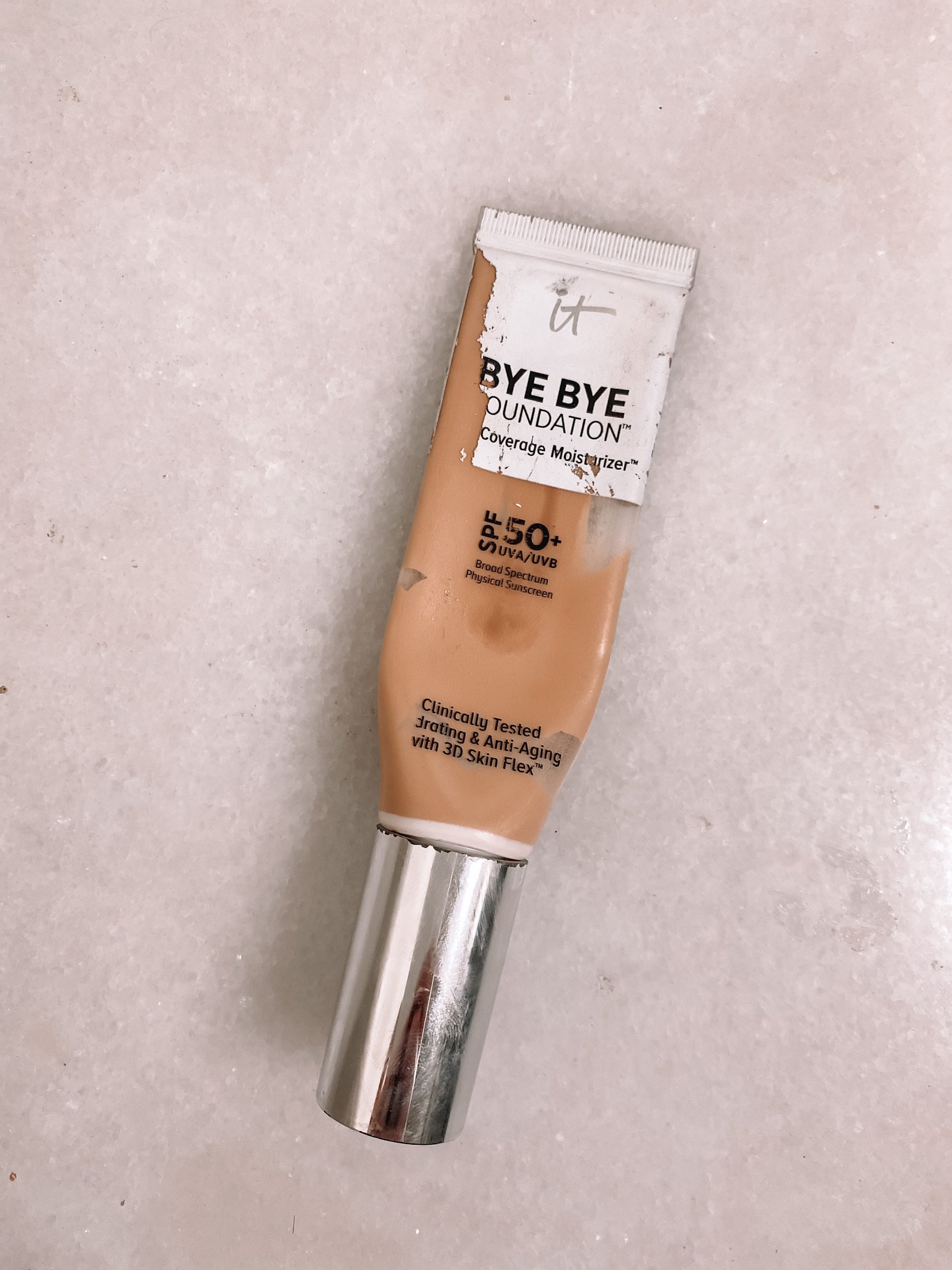 it cosmetics bye bye foundation