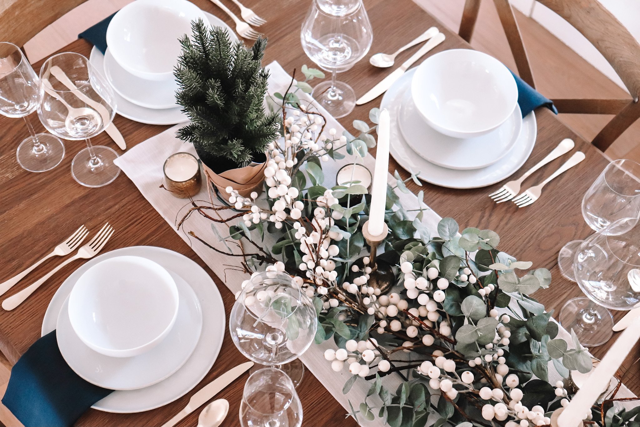 simple neutral holiday table setting