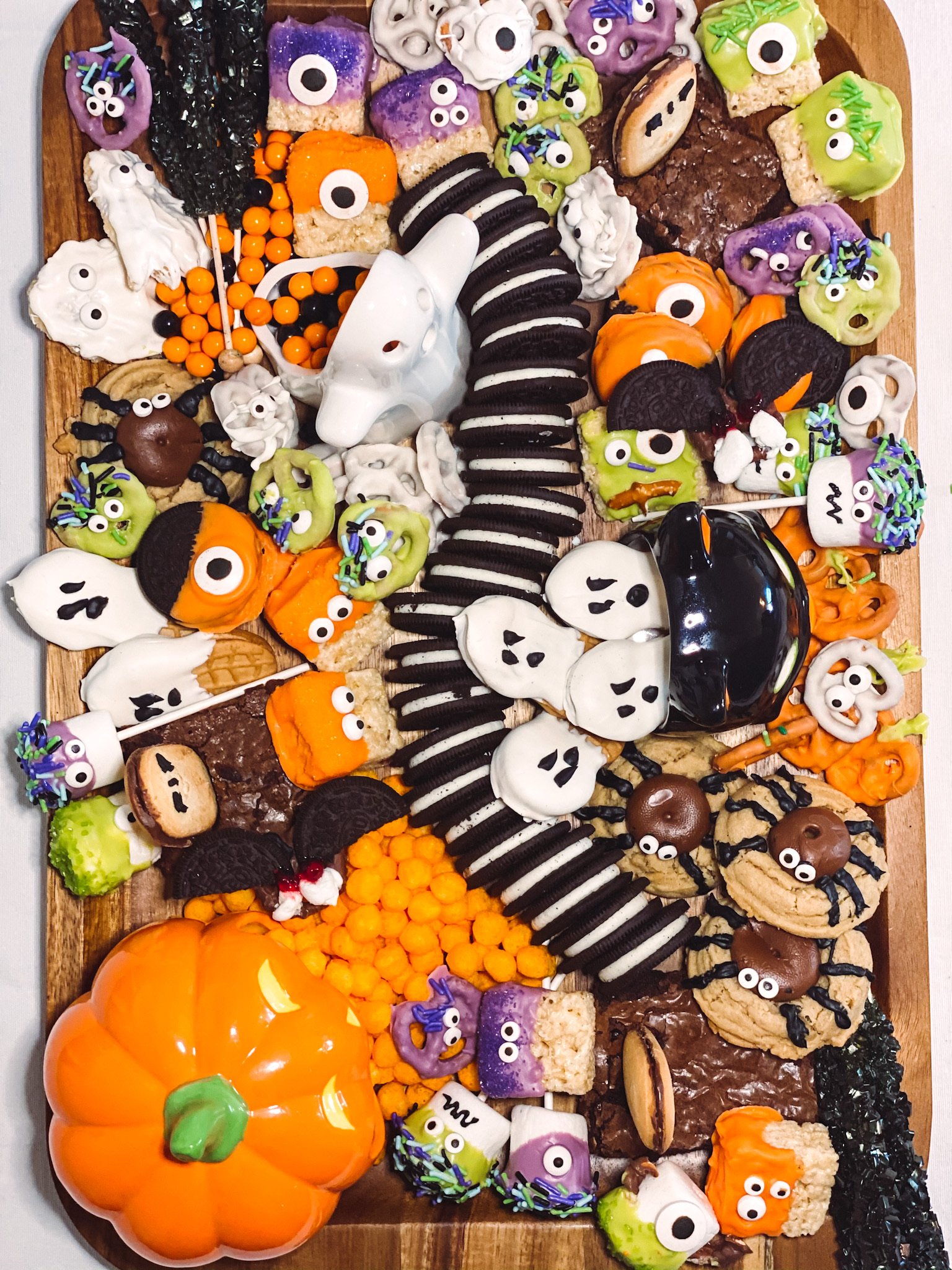 how to create a halloween candy treat board - overview.JPG