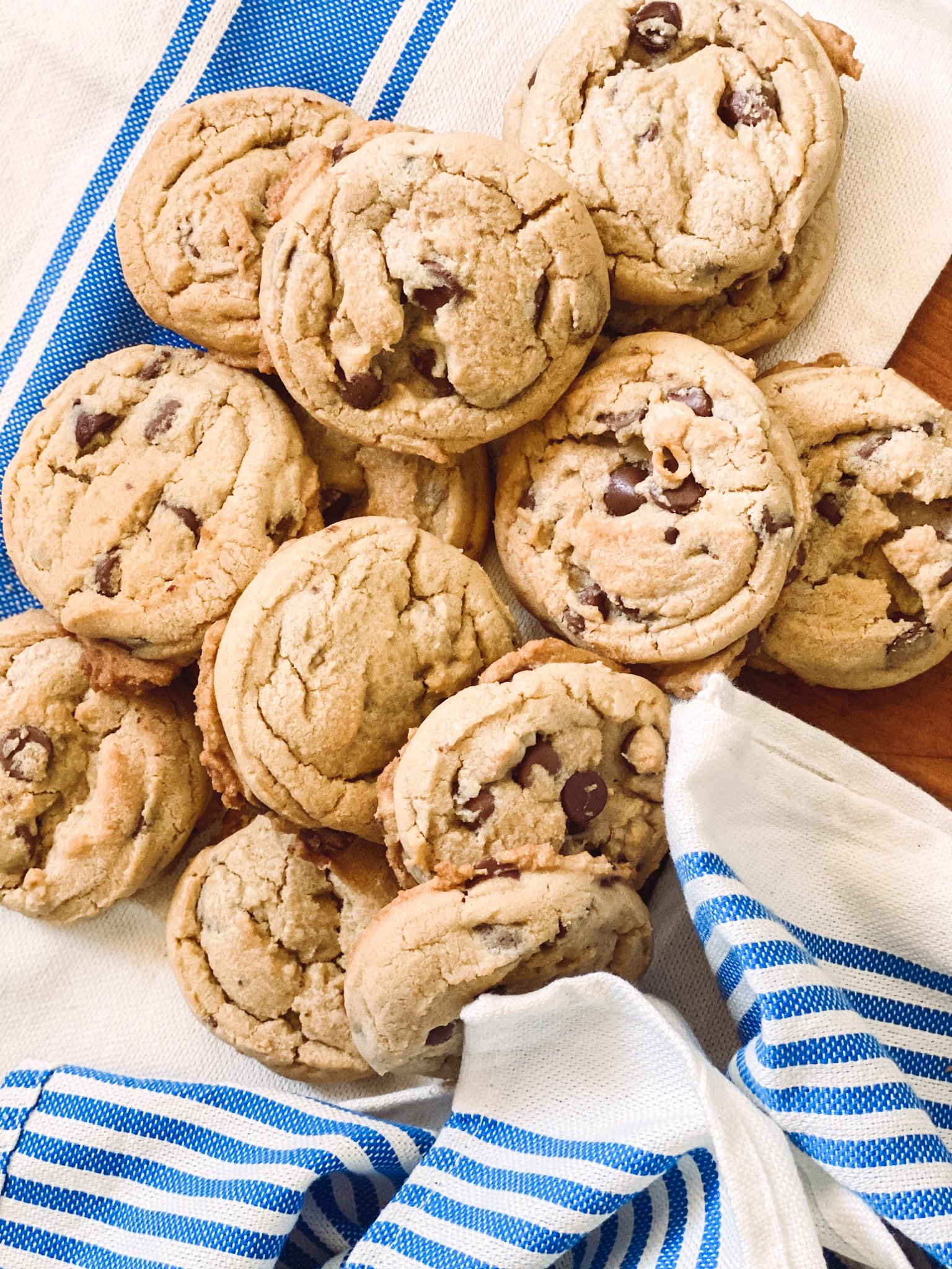 the best ever chocolate chip cookie recipe 1.JPG
